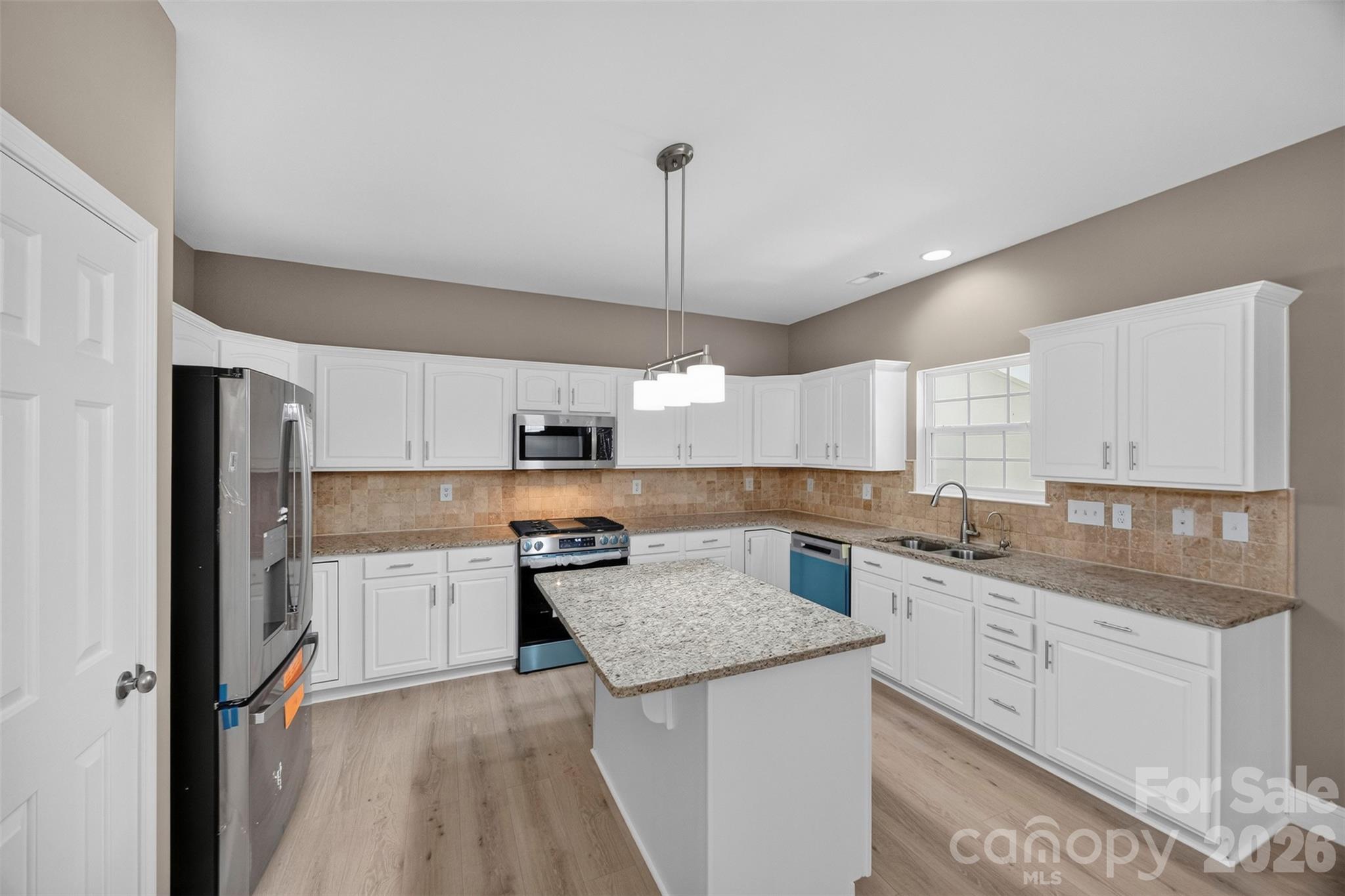 14435 Greenpoint Lane — Huntersville