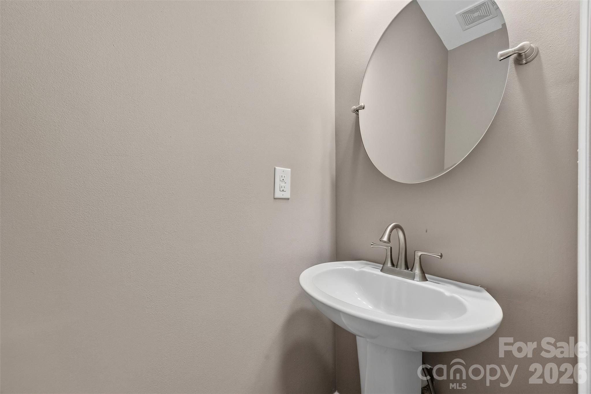 14435 Greenpoint Lane — Huntersville