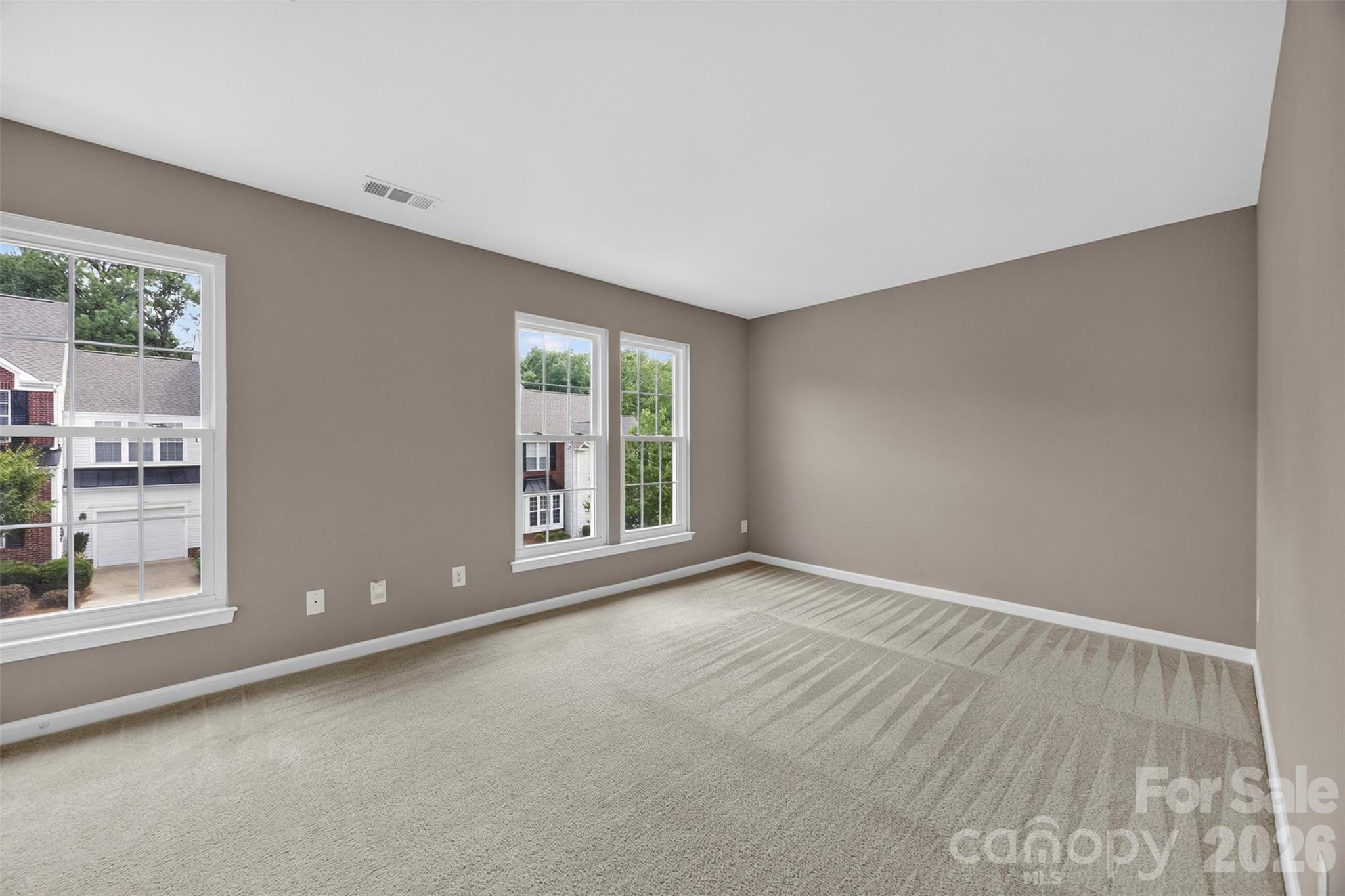 14435 Greenpoint Lane — Huntersville