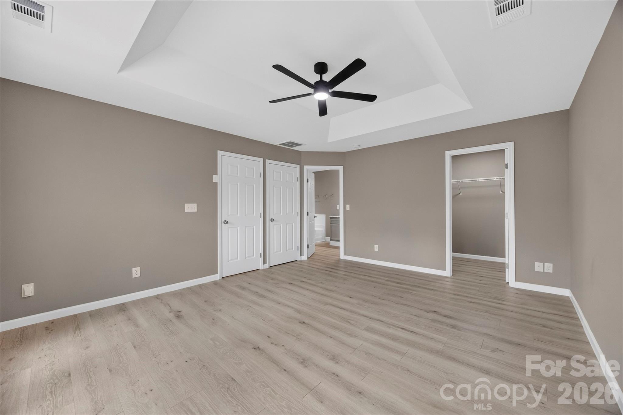 14435 Greenpoint Lane — Huntersville