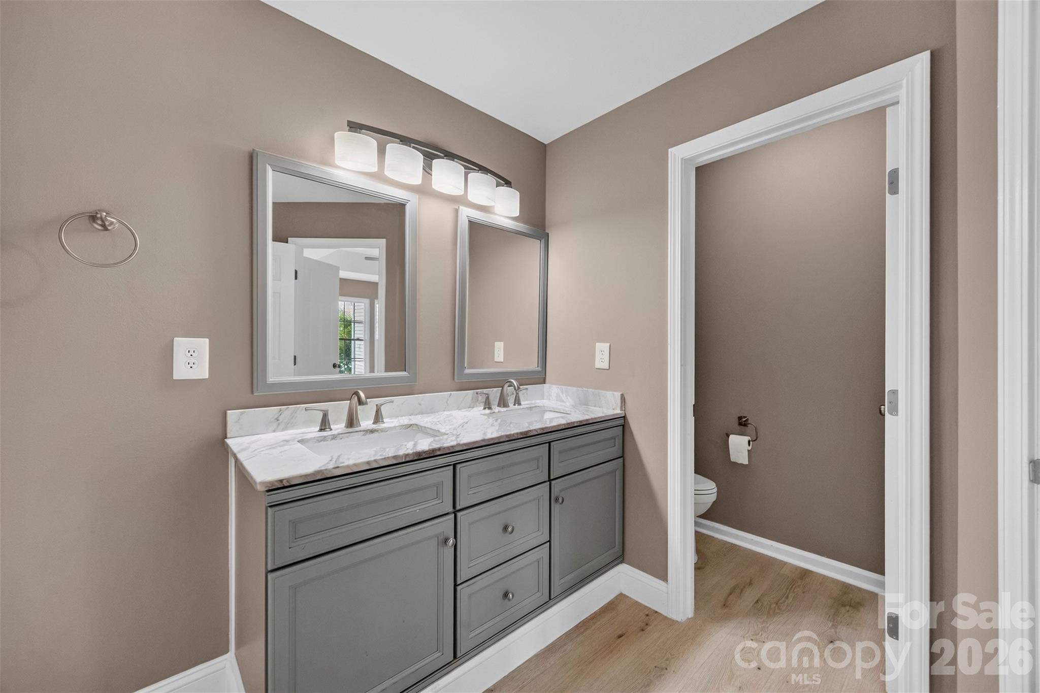 14435 Greenpoint Lane — Huntersville