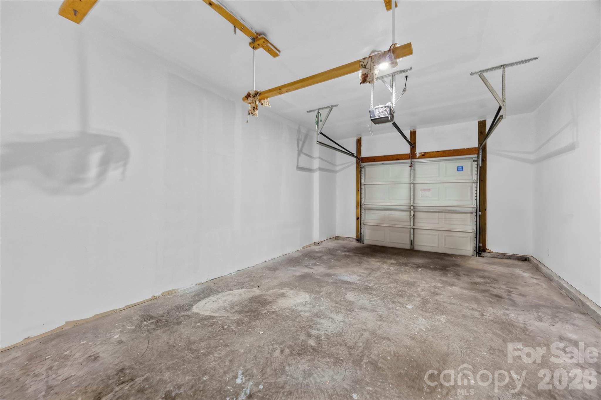 14435 Greenpoint Lane — Huntersville