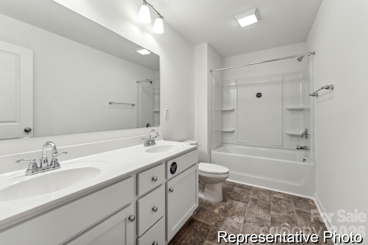 167 Stonewater Drive #2p — Red Cross