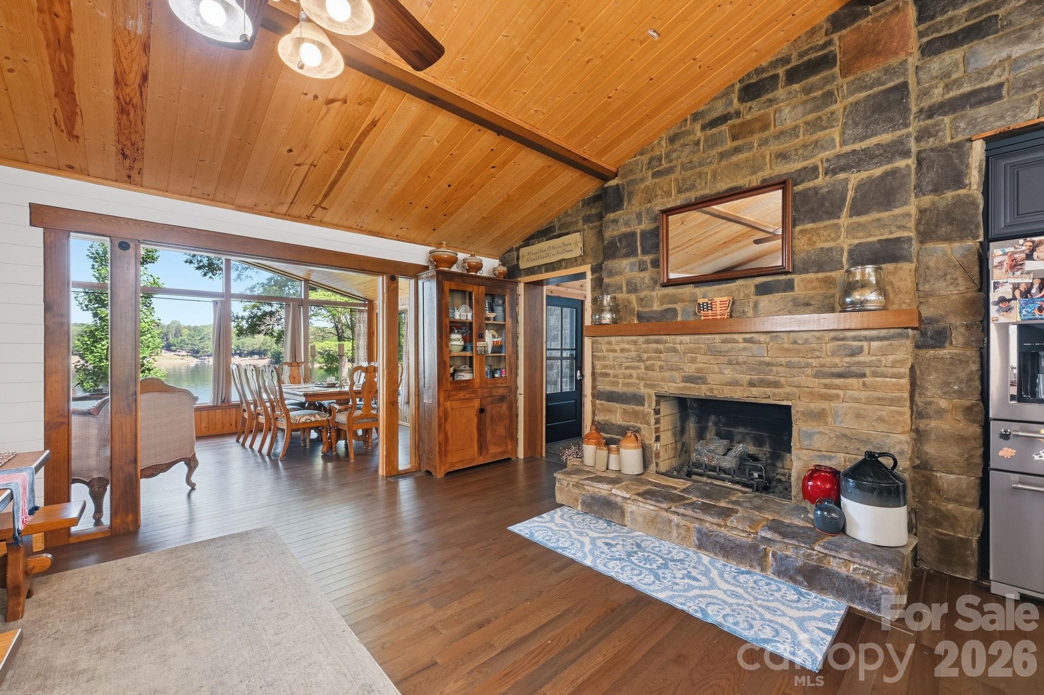 1367 Roundstone Road — Sherrills Ford