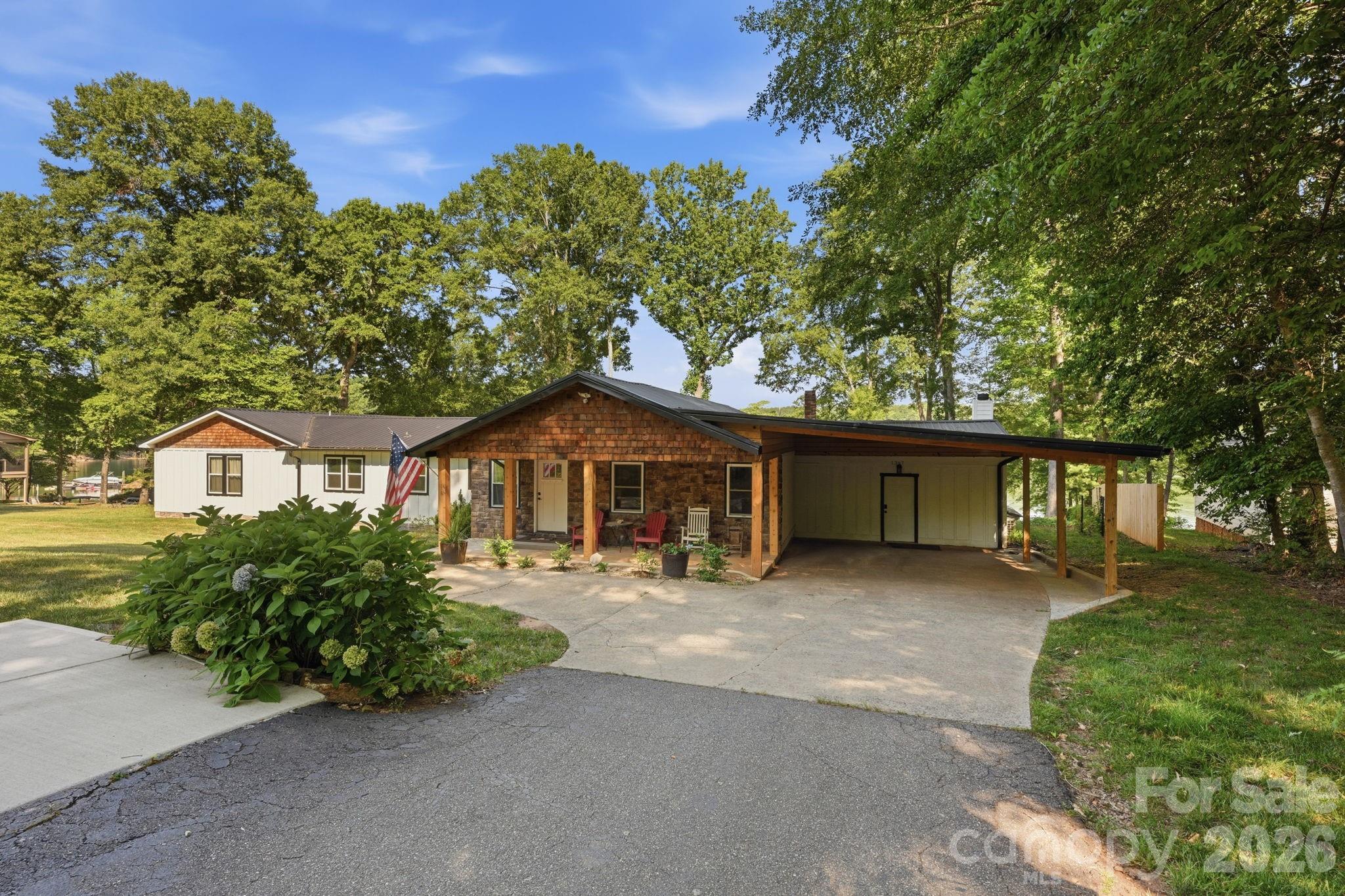 1367 Roundstone Road — Sherrills Ford