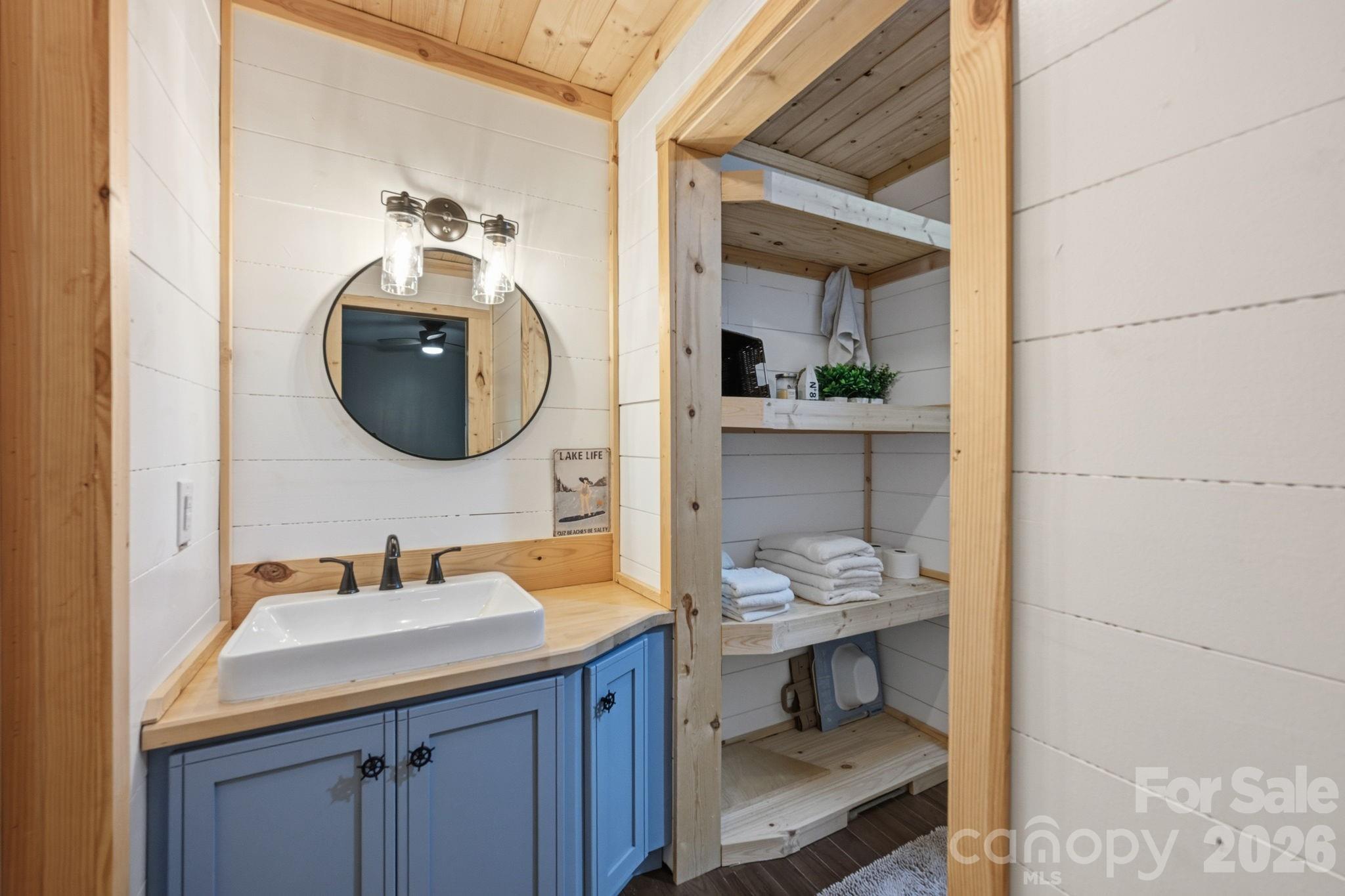 1367 Roundstone Road — Sherrills Ford