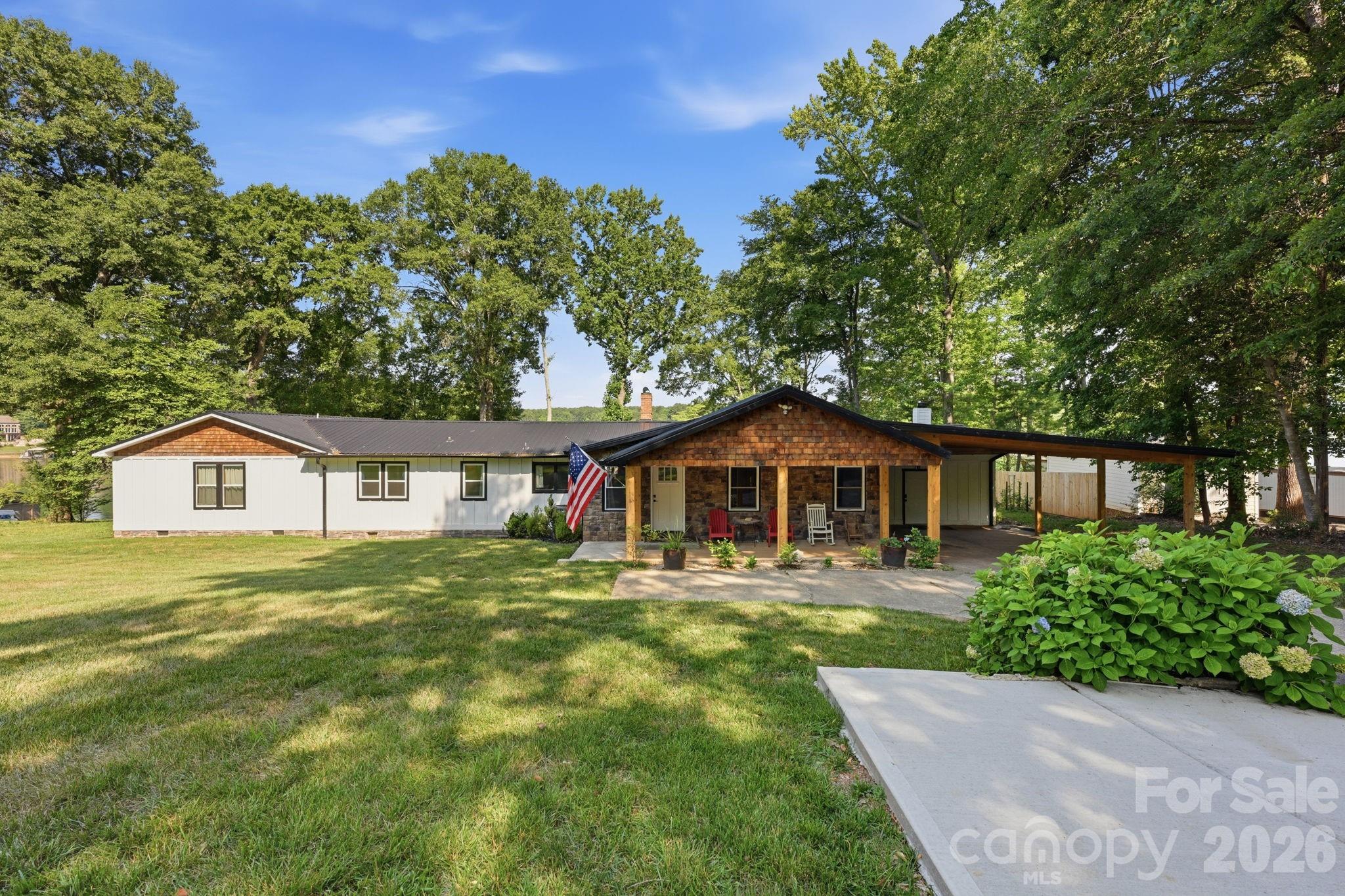 1367 Roundstone Road — Sherrills Ford