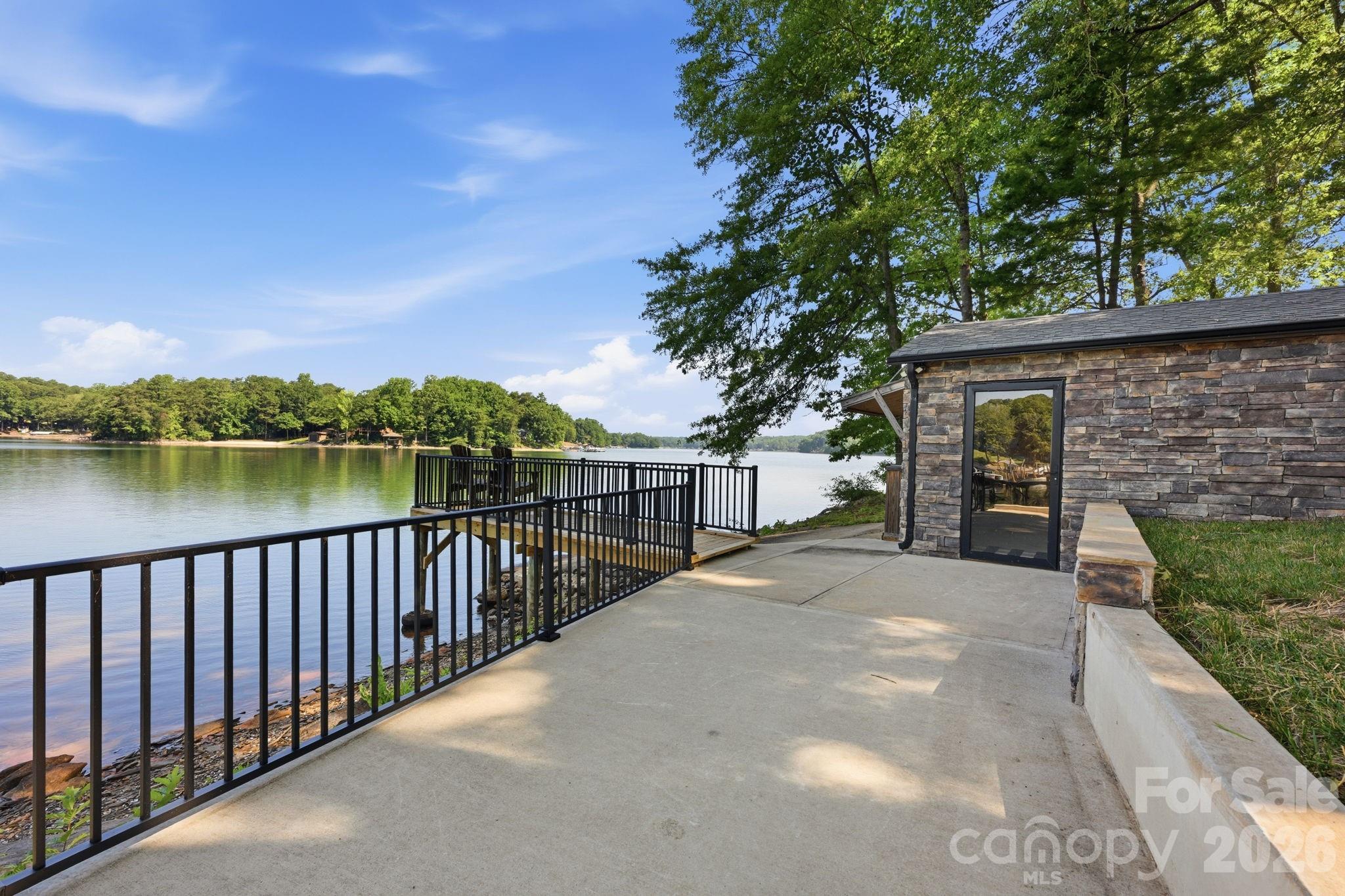 1367 Roundstone Road — Sherrills Ford