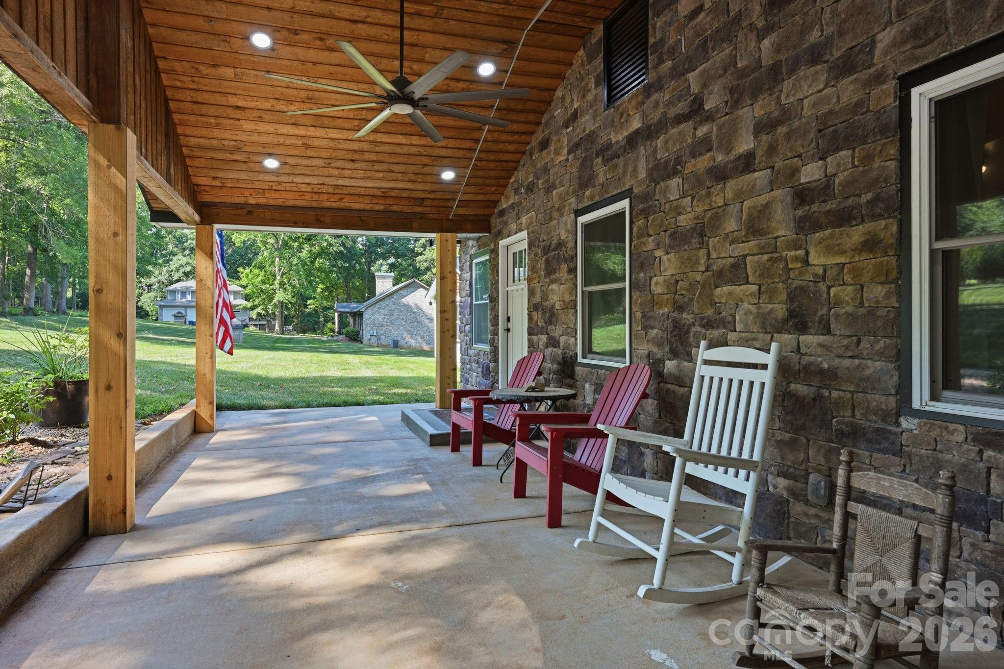 1367 Roundstone Road — Sherrills Ford
