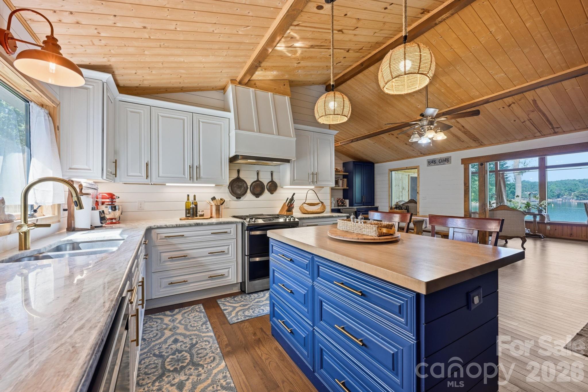 1367 Roundstone Road — Sherrills Ford