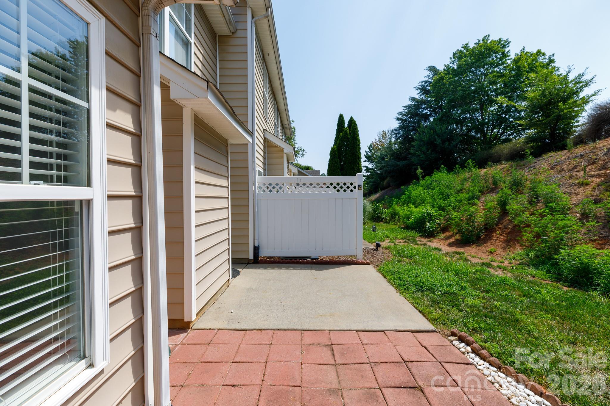 334 Rose Garden Court — Rock Hill