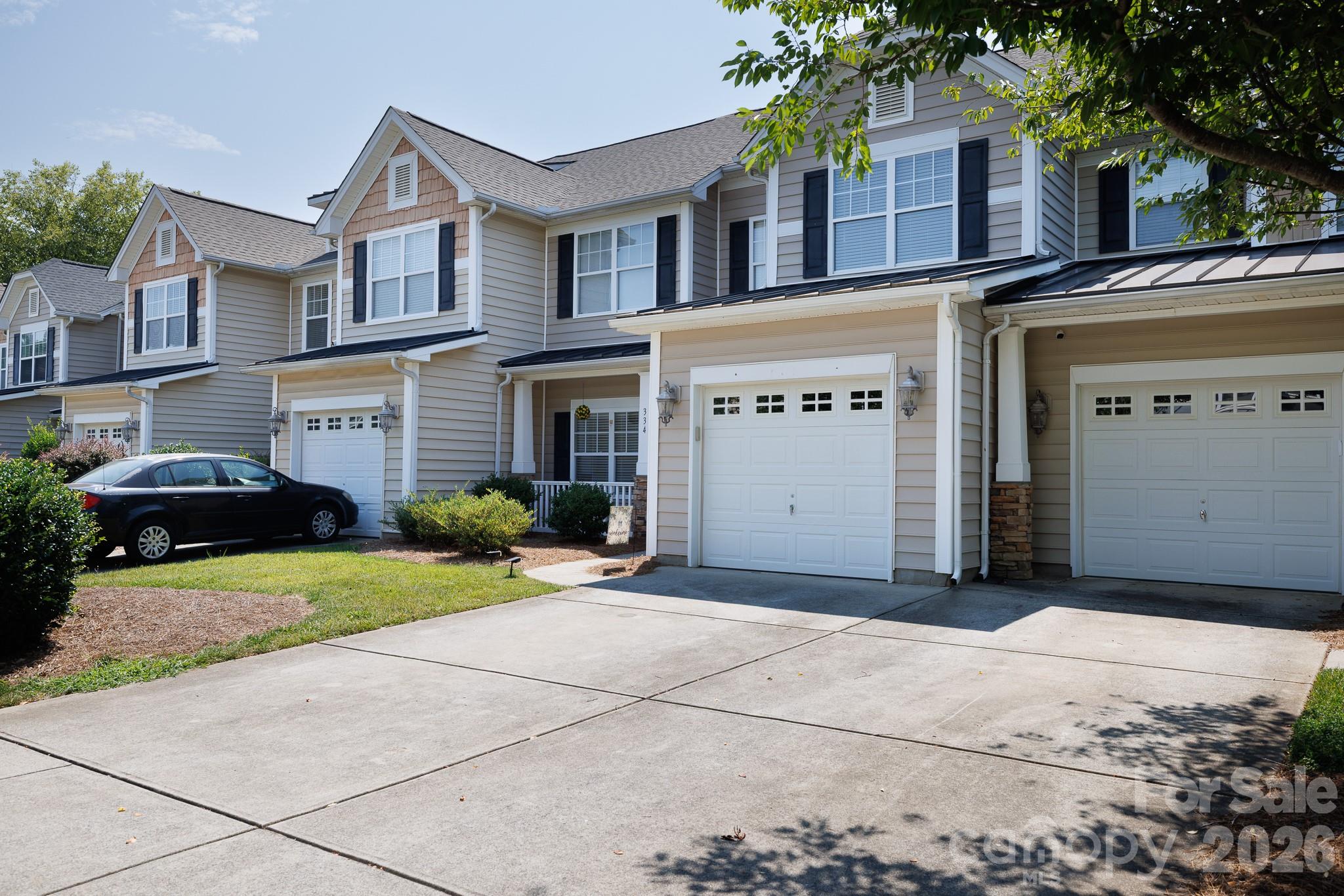 334 Rose Garden Court — Rock Hill