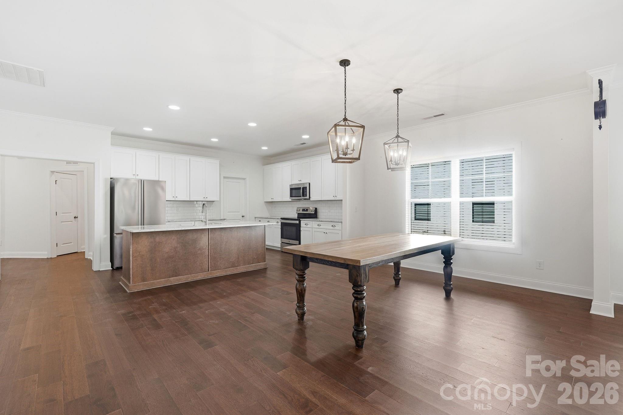 2612 Poplar Cove Drive NW — Concord