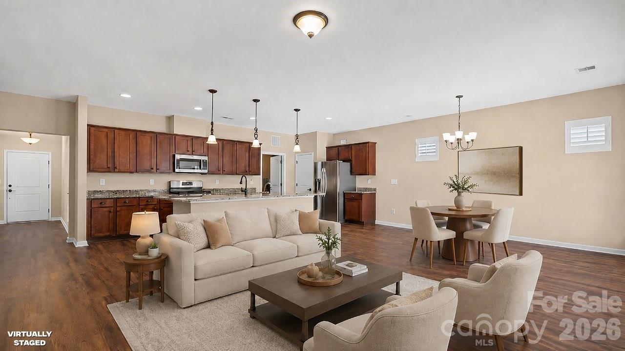4843 Looking Glass Trail — Denver