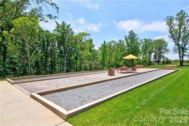 4843 Looking Glass Trail — Denver