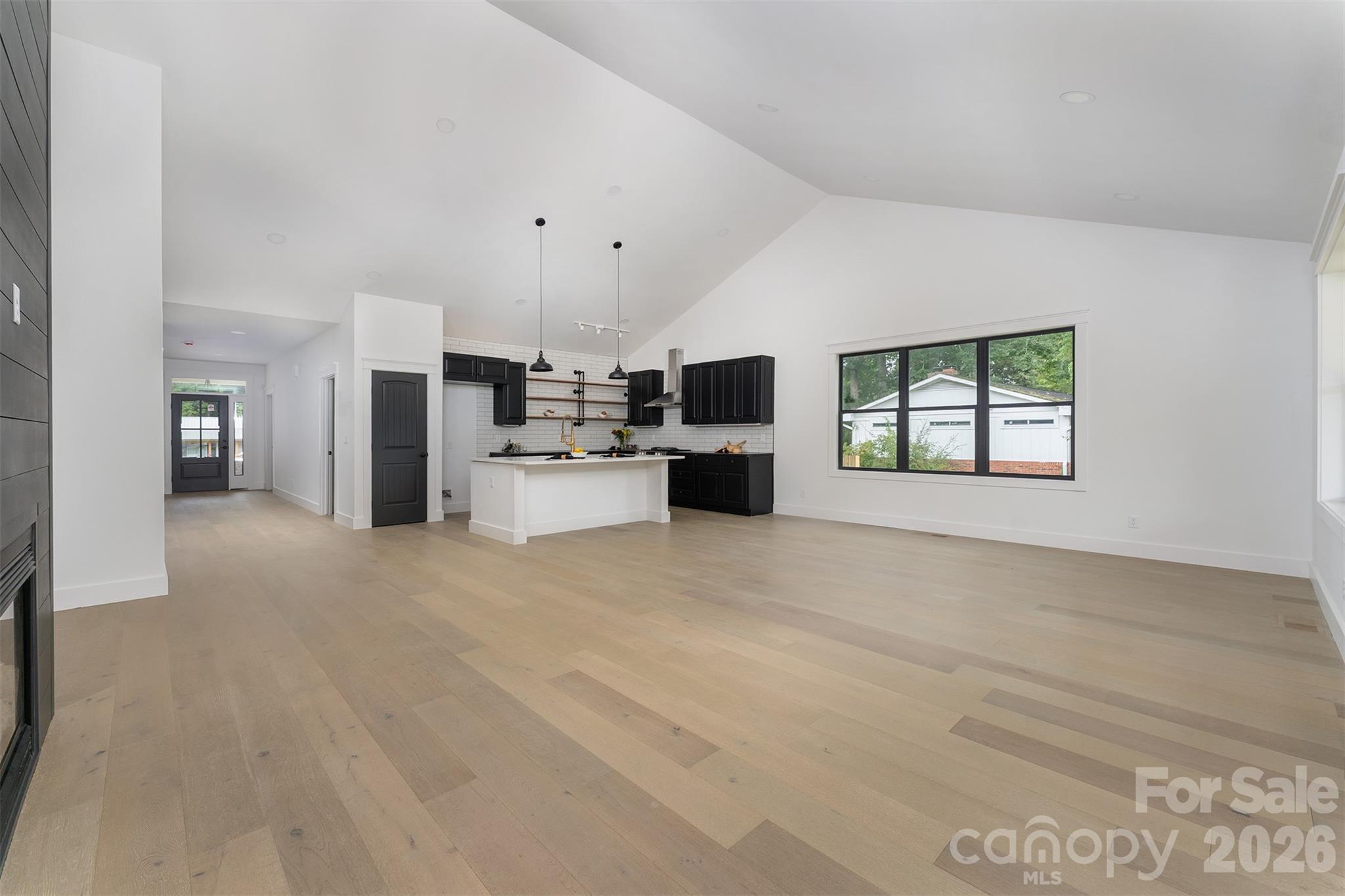 808 Maybank Drive — Hendersonville