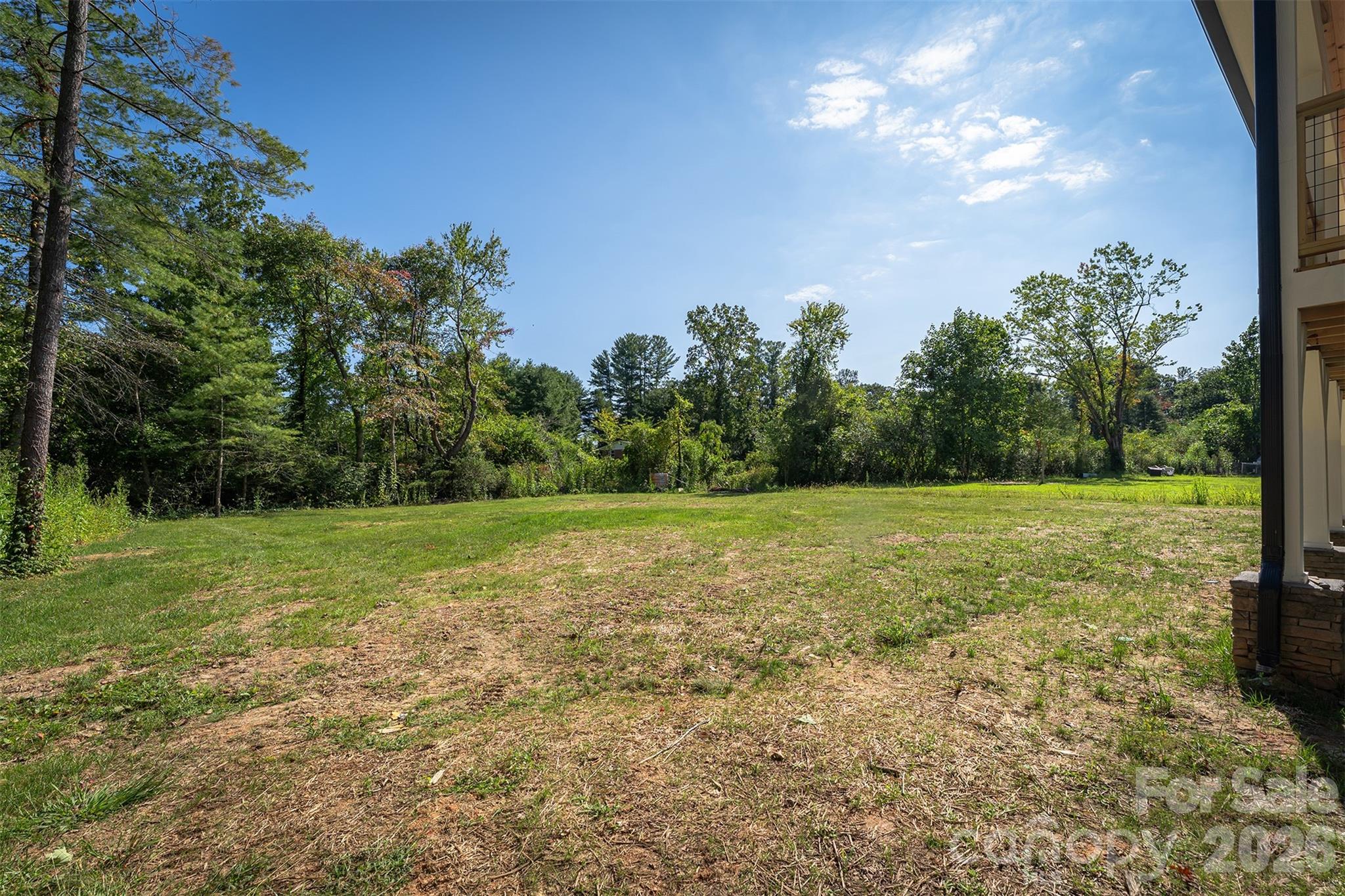 808 Maybank Drive — Hendersonville