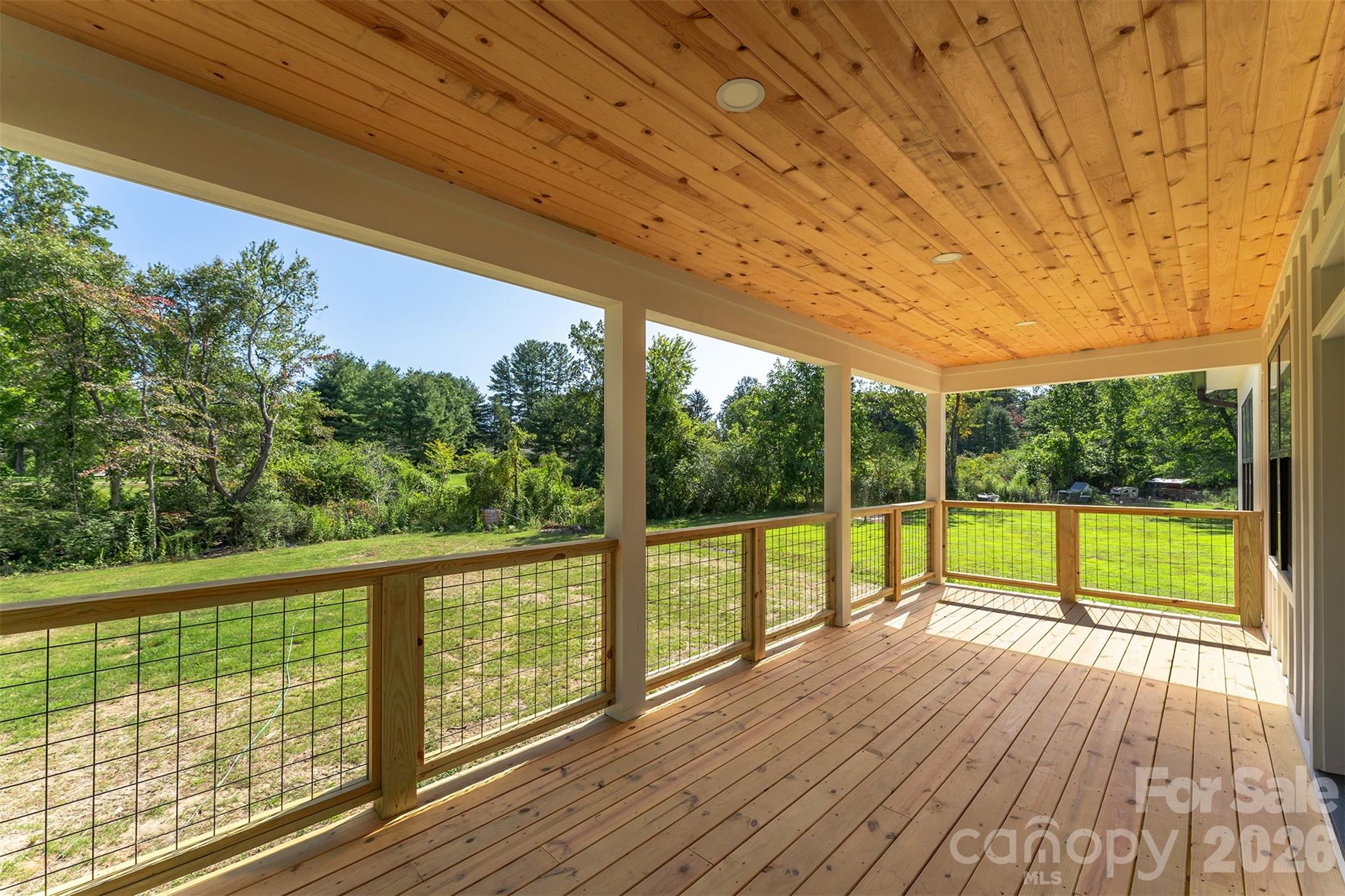 808 Maybank Drive — Hendersonville