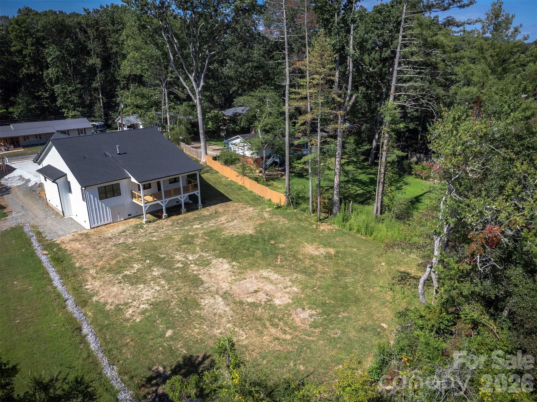 808 Maybank Drive — Hendersonville