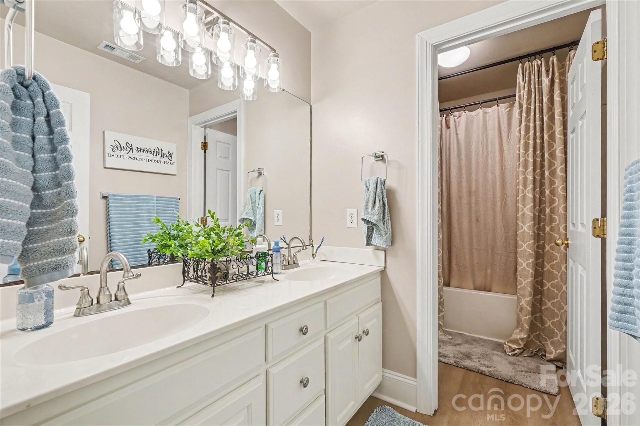 1484 Summit View Drive — Rock Hill