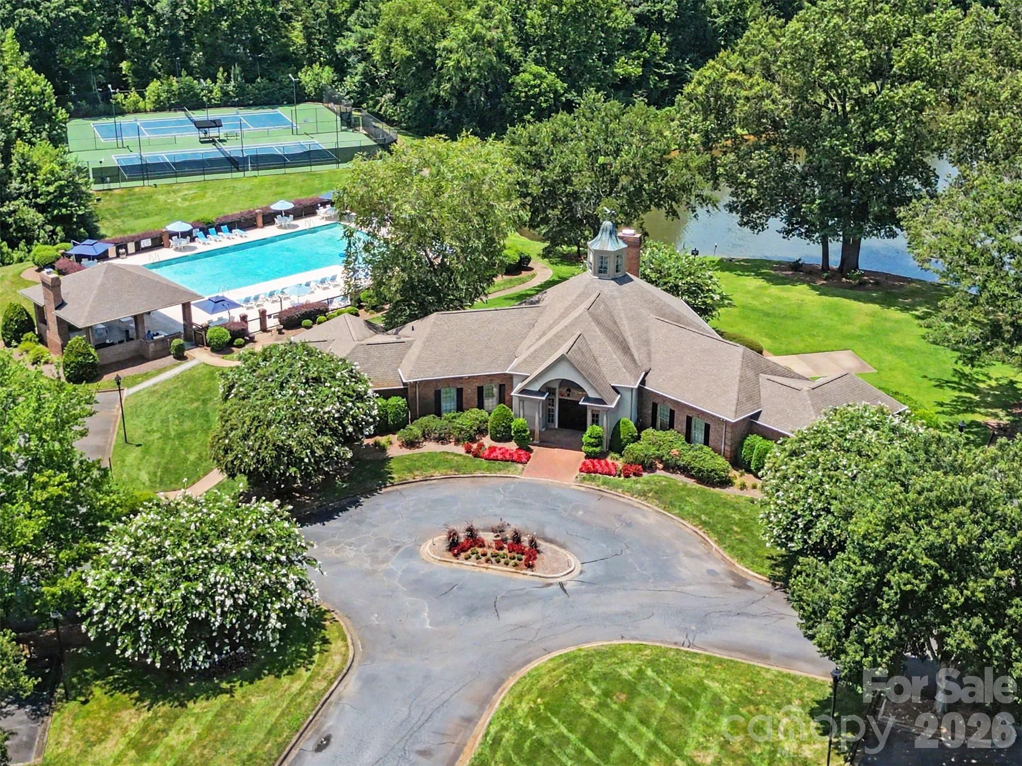 1484 Summit View Drive — Rock Hill
