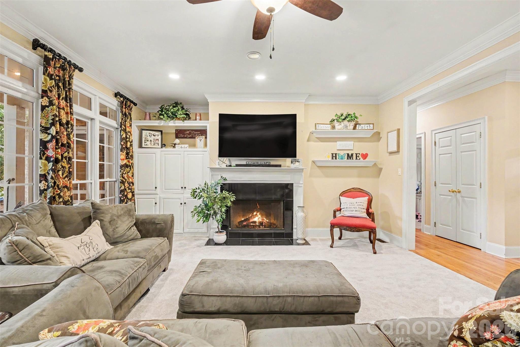 1484 Summit View Drive — Rock Hill