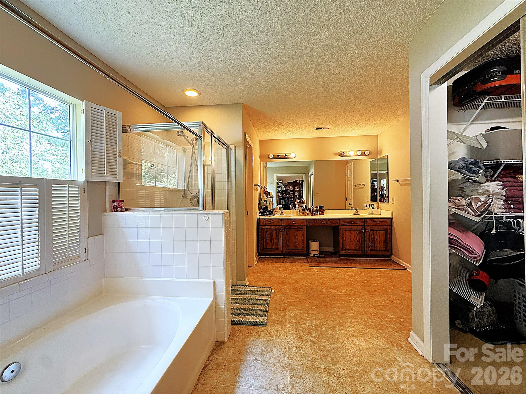 13636 Portpatrick Lane — Matthews