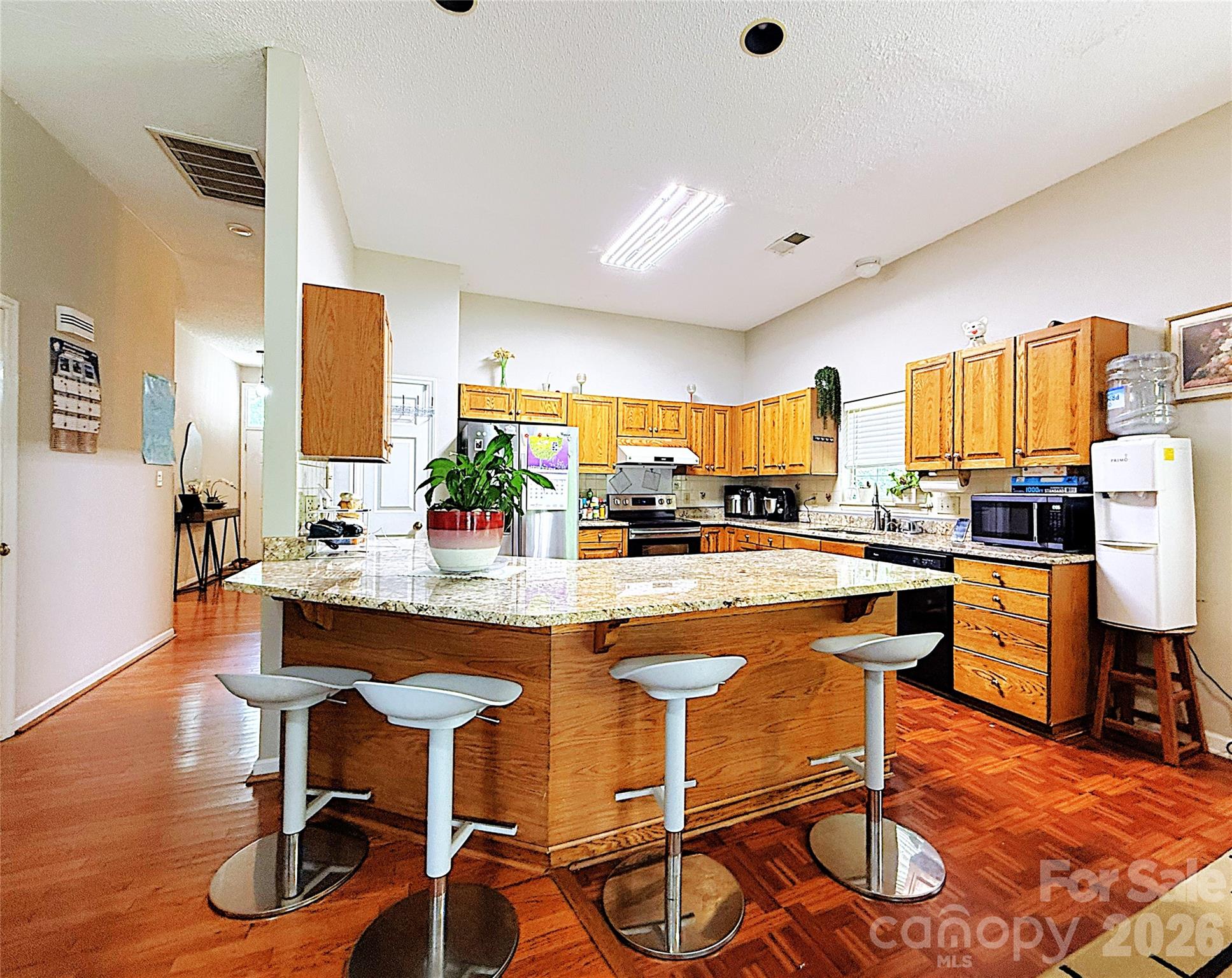 13636 Portpatrick Lane — Matthews