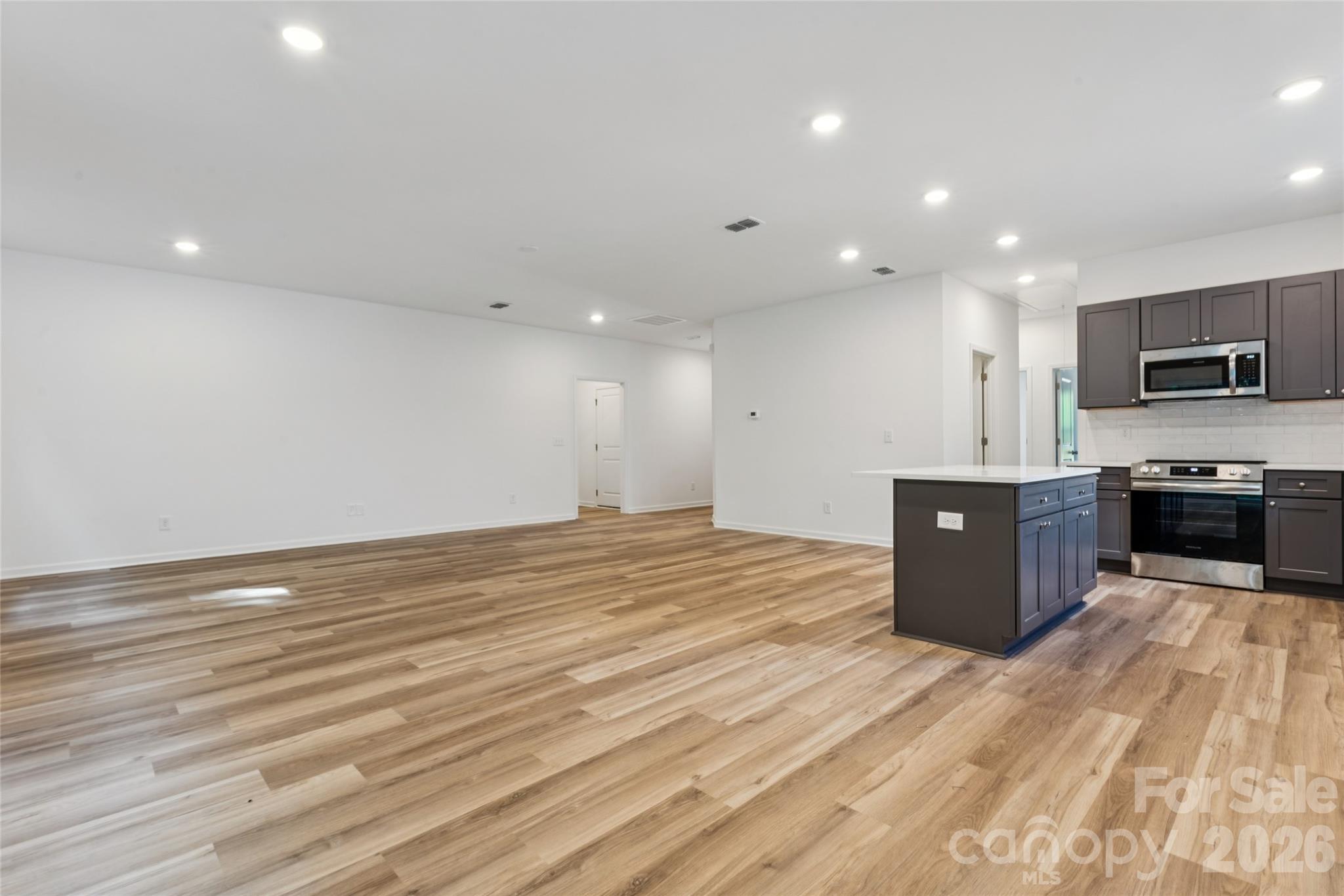 1175 Stoneglen Drive — Granite Quarry