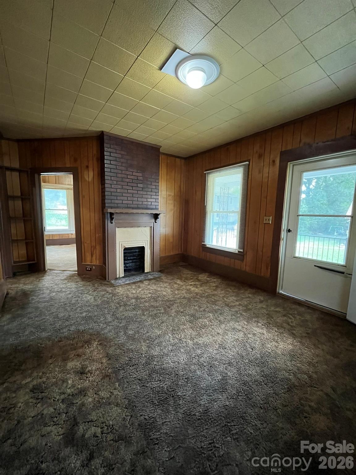 208 Bell Street — Mount Holly