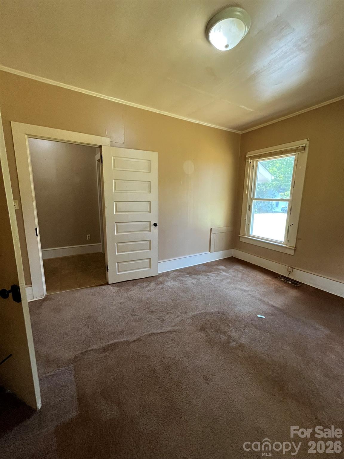 208 Bell Street — Mount Holly