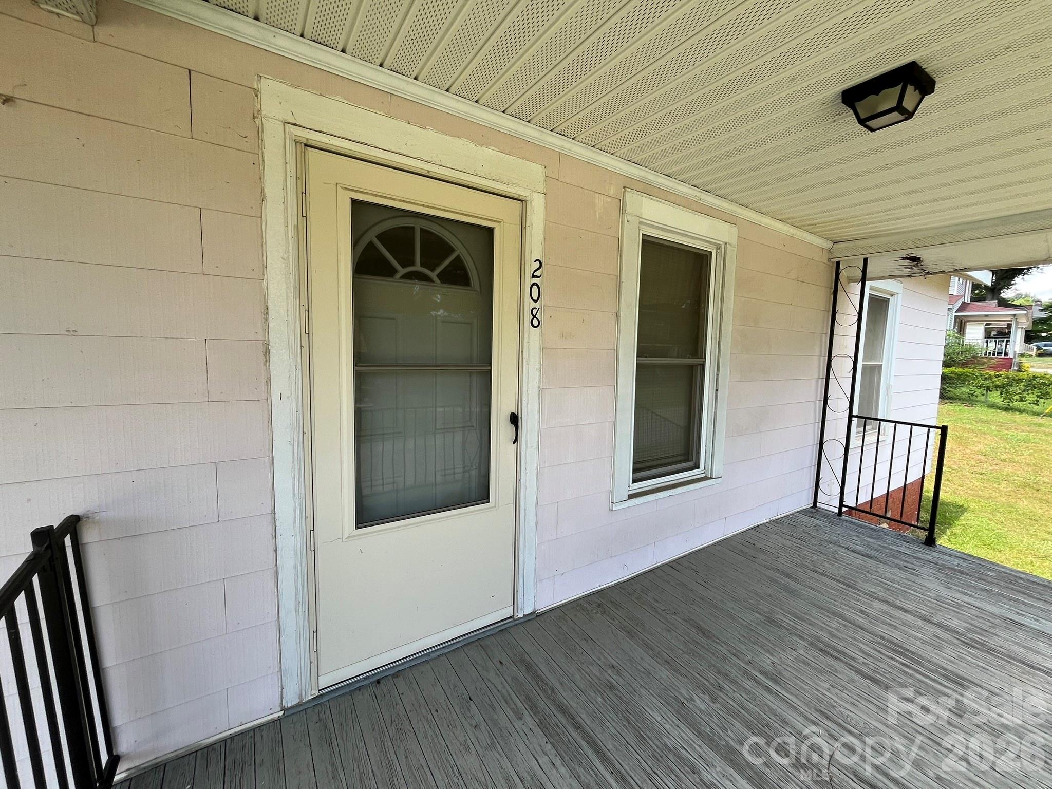 208 Bell Street — Mount Holly