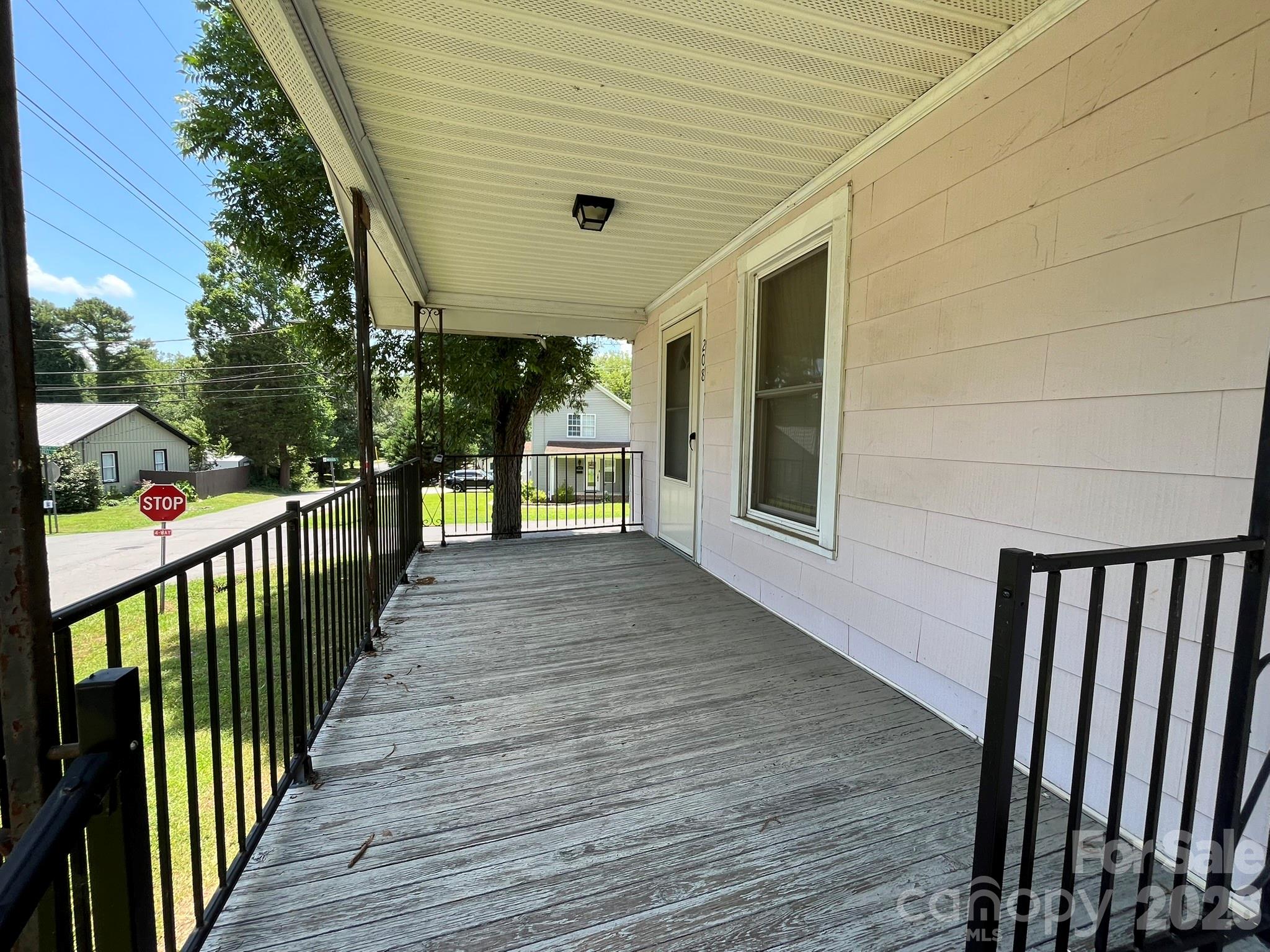 208 Bell Street — Mount Holly