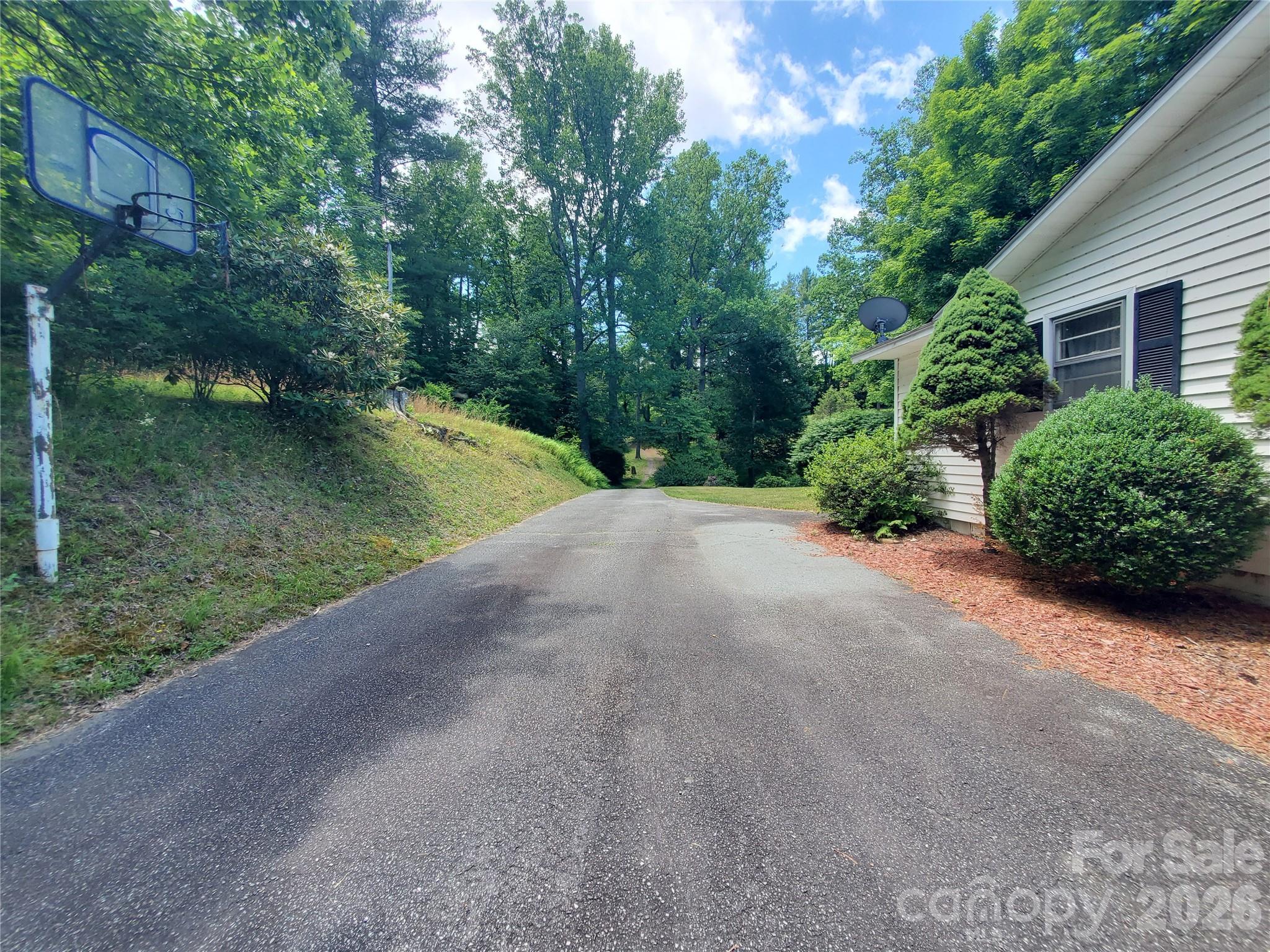 886 Hanging Rock Road — Spruce Pine