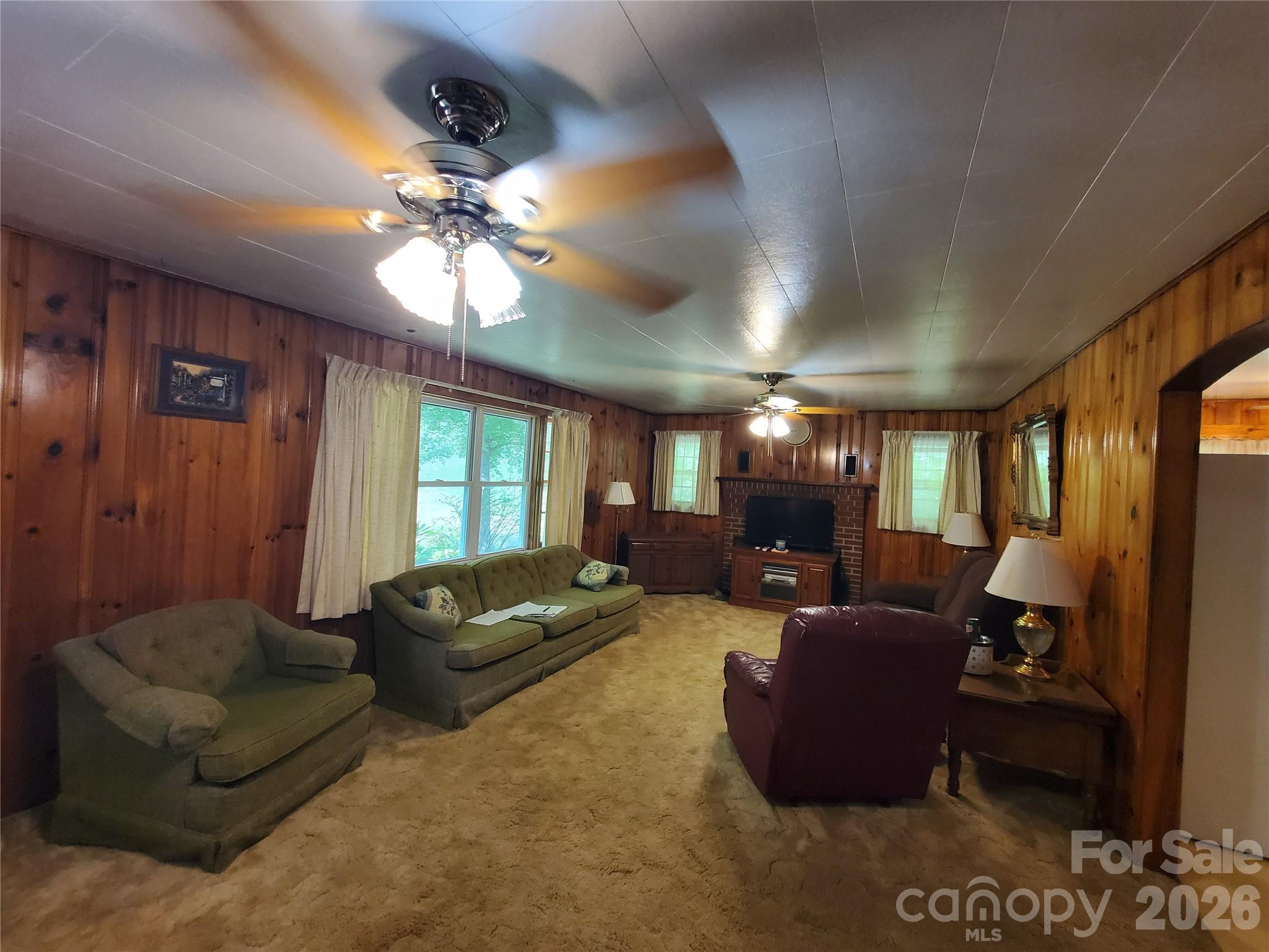 886 Hanging Rock Road — Spruce Pine