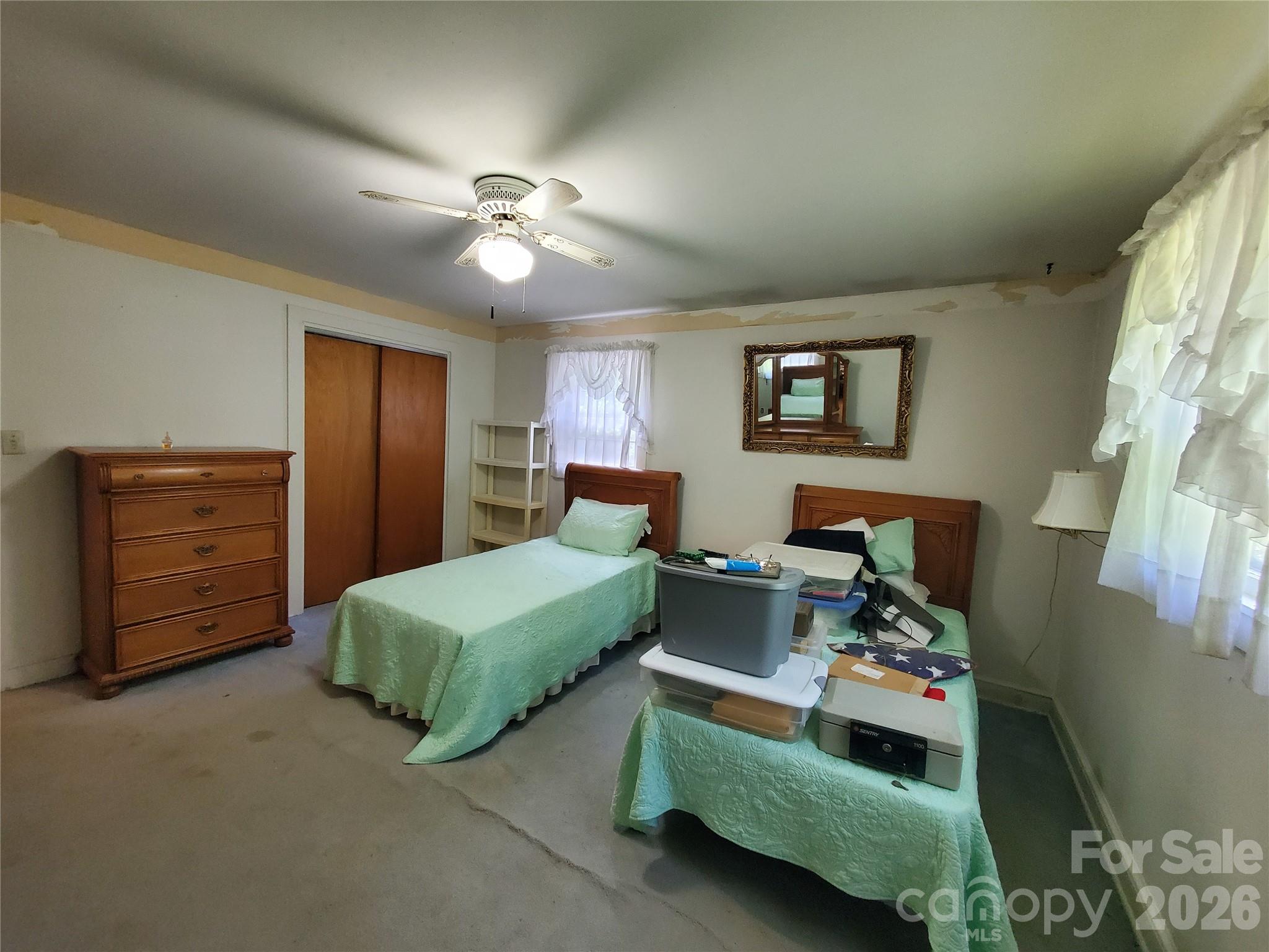 886 Hanging Rock Road — Spruce Pine