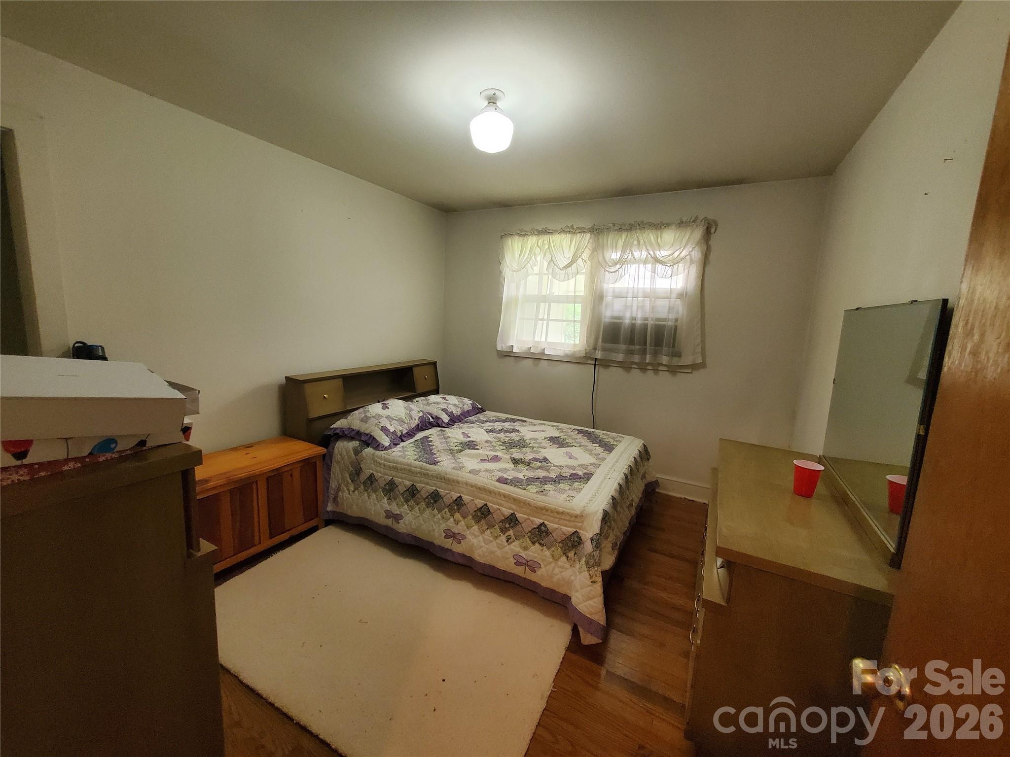 886 Hanging Rock Road — Spruce Pine