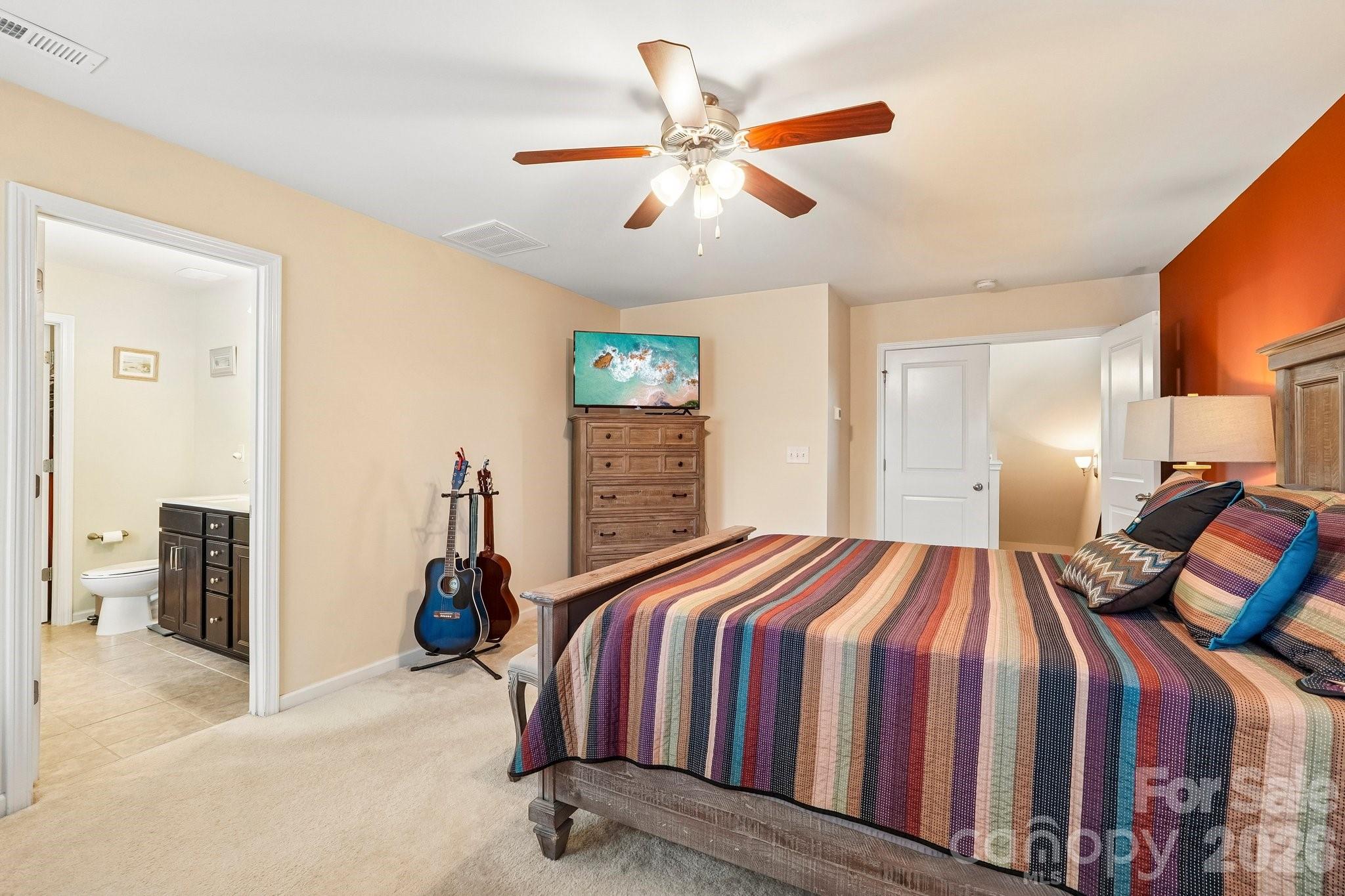 204 Kingston Drive — Mount Holly