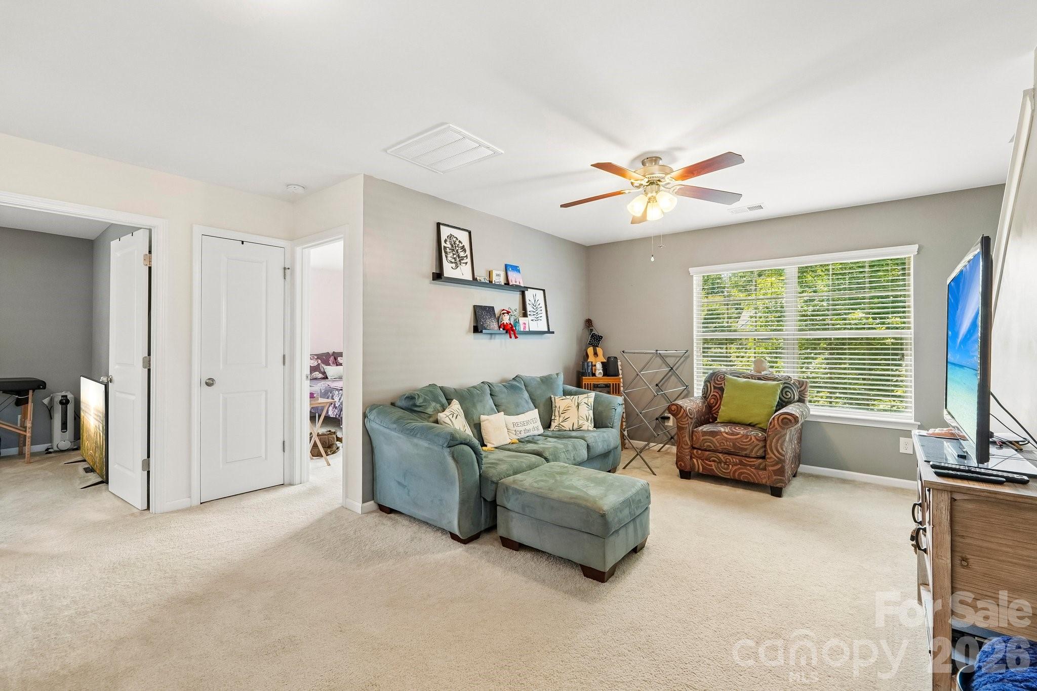 204 Kingston Drive — Mount Holly