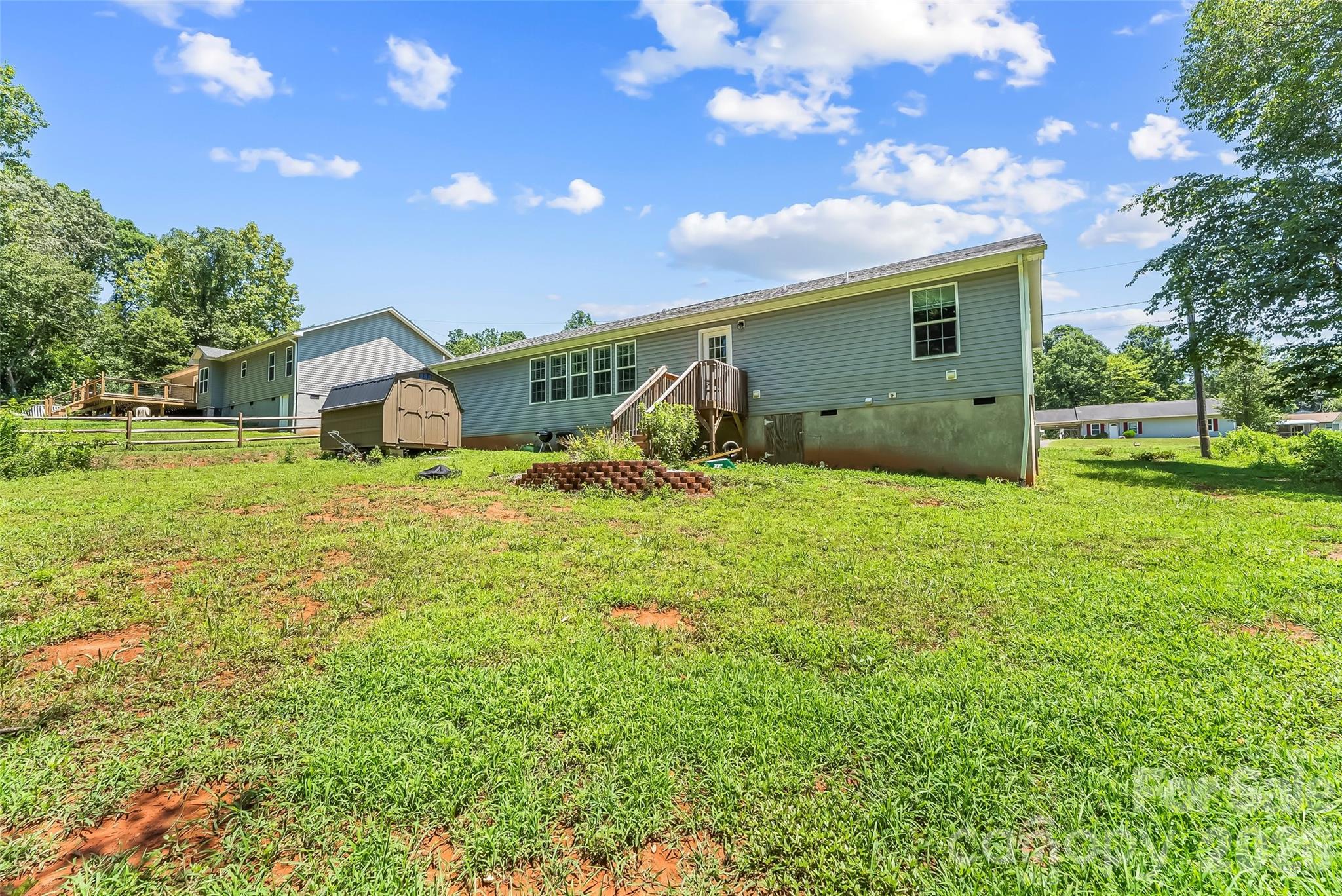 1940 Eastbrook Circle — Morganton