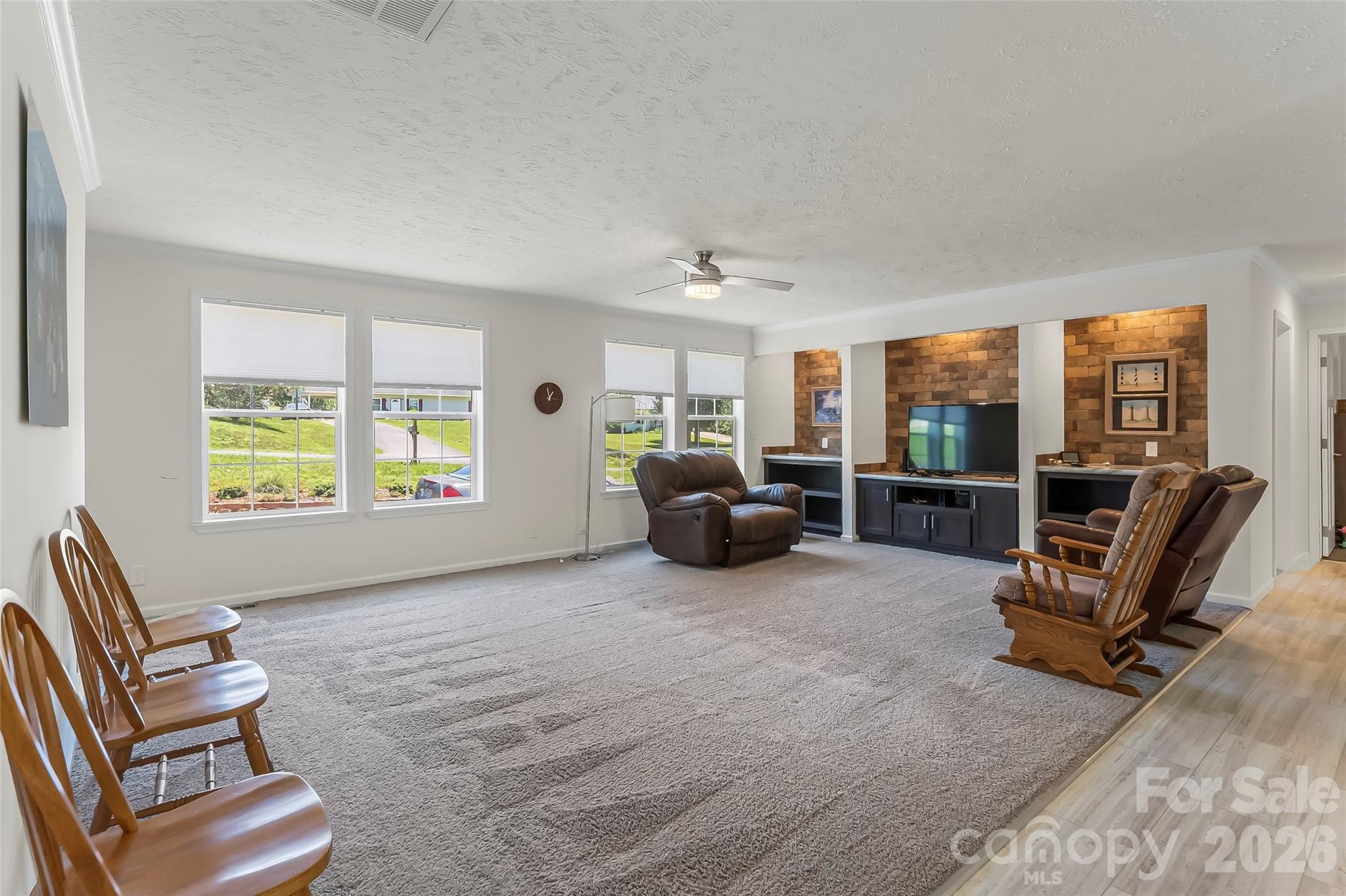 1940 Eastbrook Circle — Morganton