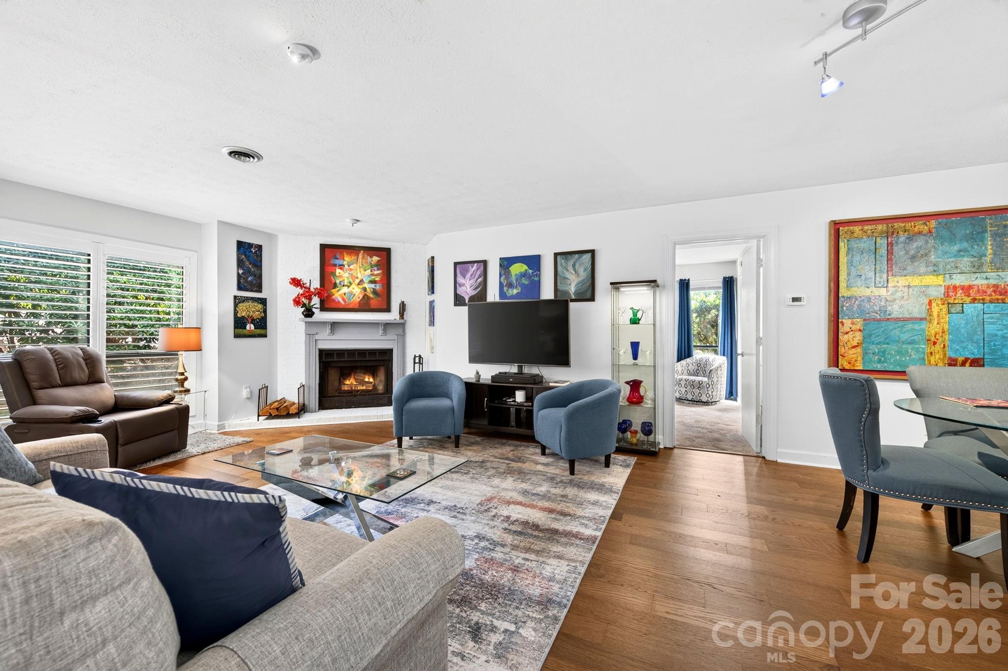 9 Ravencroft Lane #B-9 and Garage 2 Unit D — Asheville
