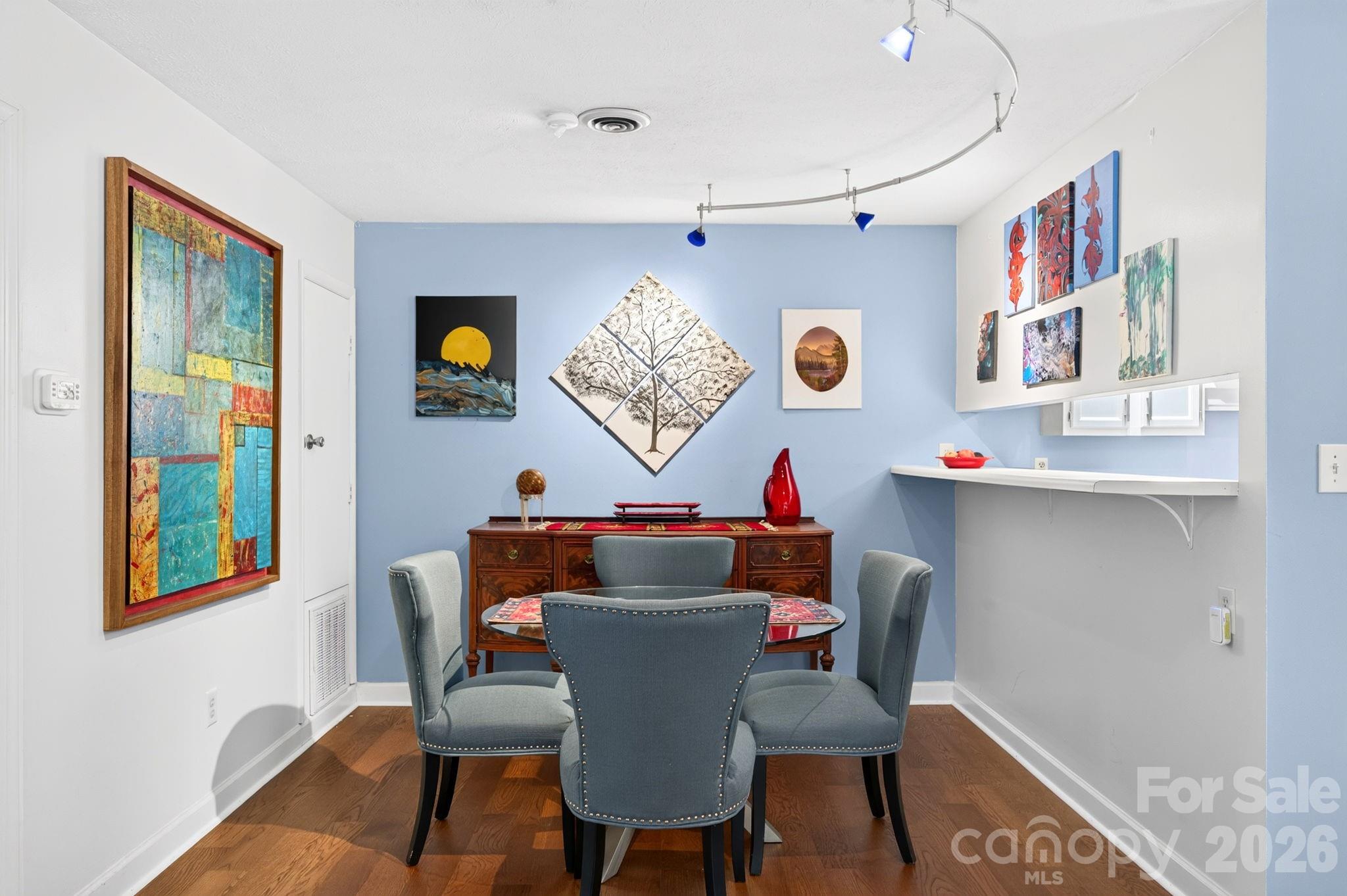 9 Ravencroft Lane #B-9 and Garage 2 Unit D — Asheville