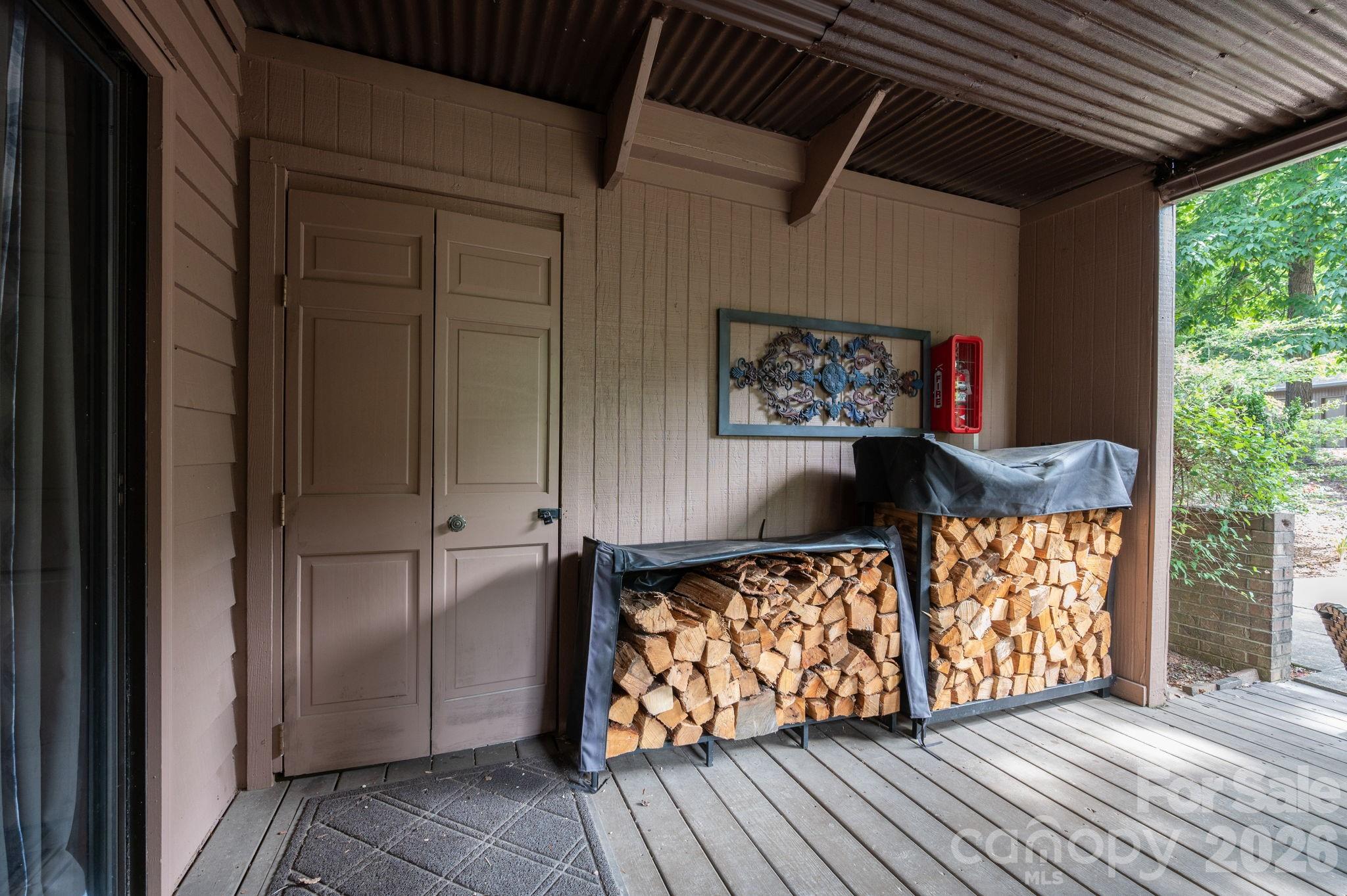 9 Ravencroft Lane #B-9 and Garage 2 Unit D — Asheville