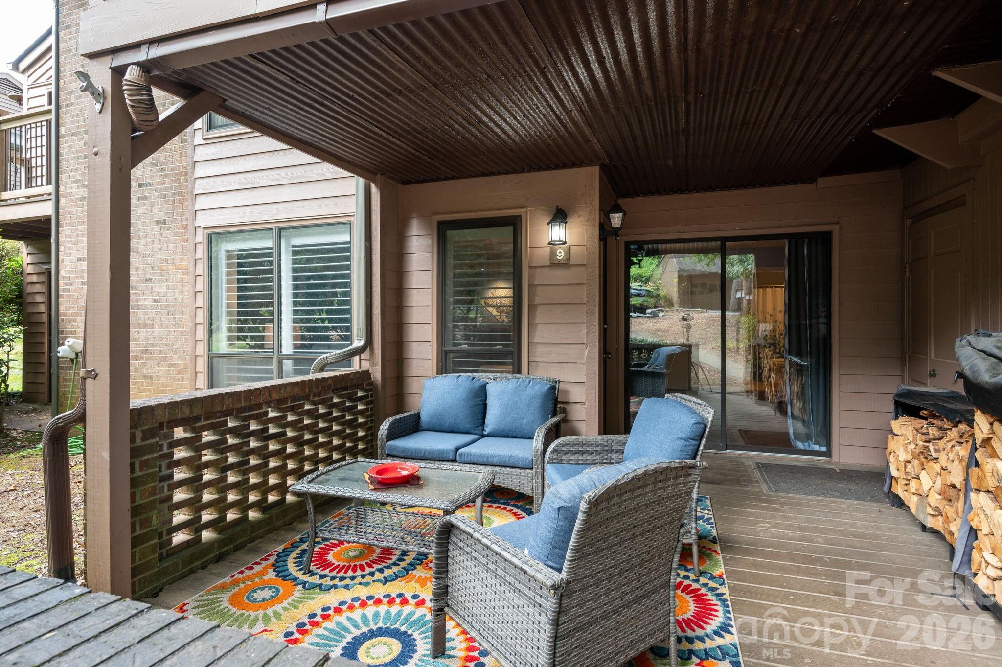 9 Ravencroft Lane #B-9 and Garage 2 Unit D — Asheville
