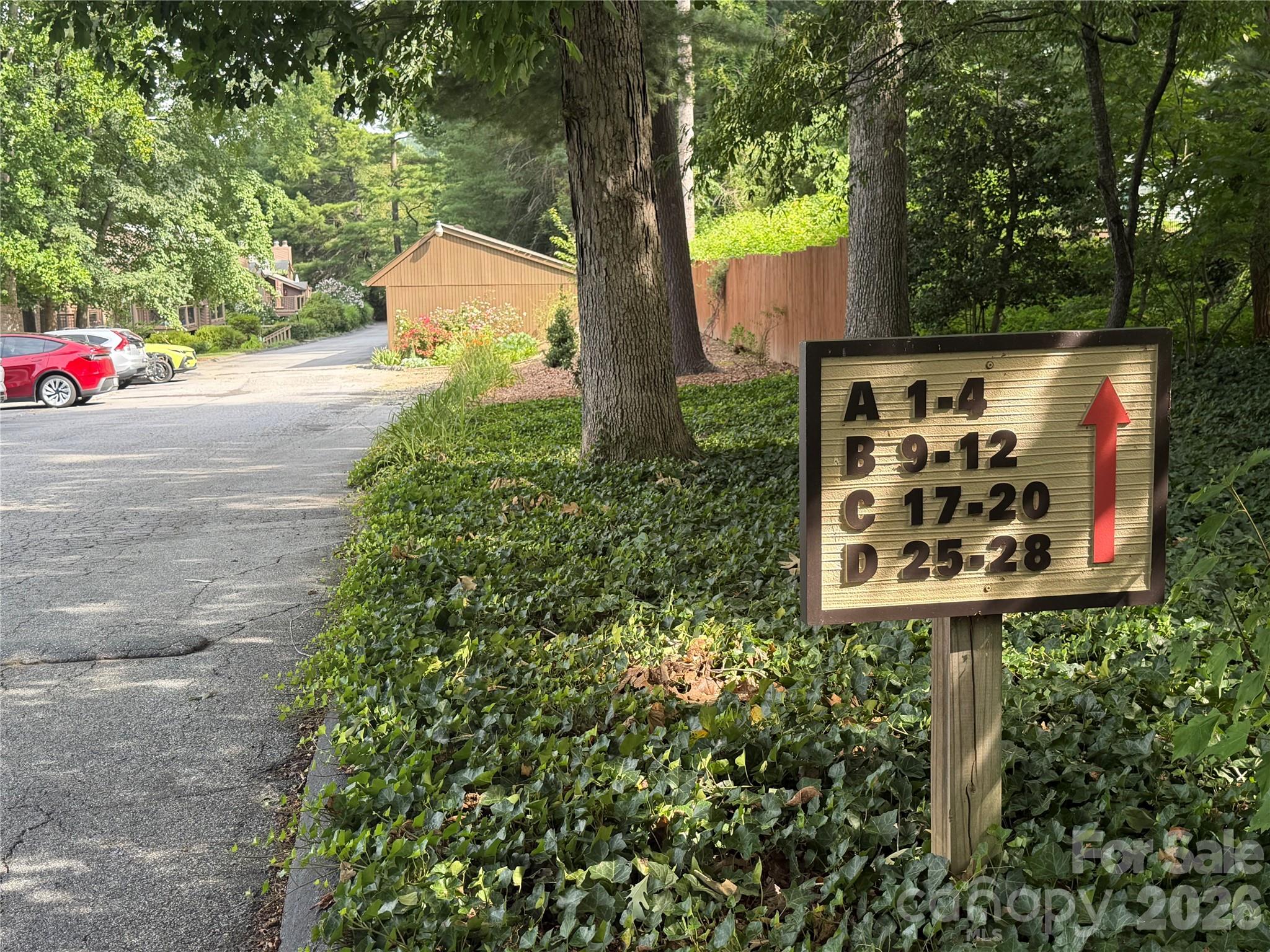 9 Ravencroft Lane #B-9 and Garage 2 Unit D — Asheville