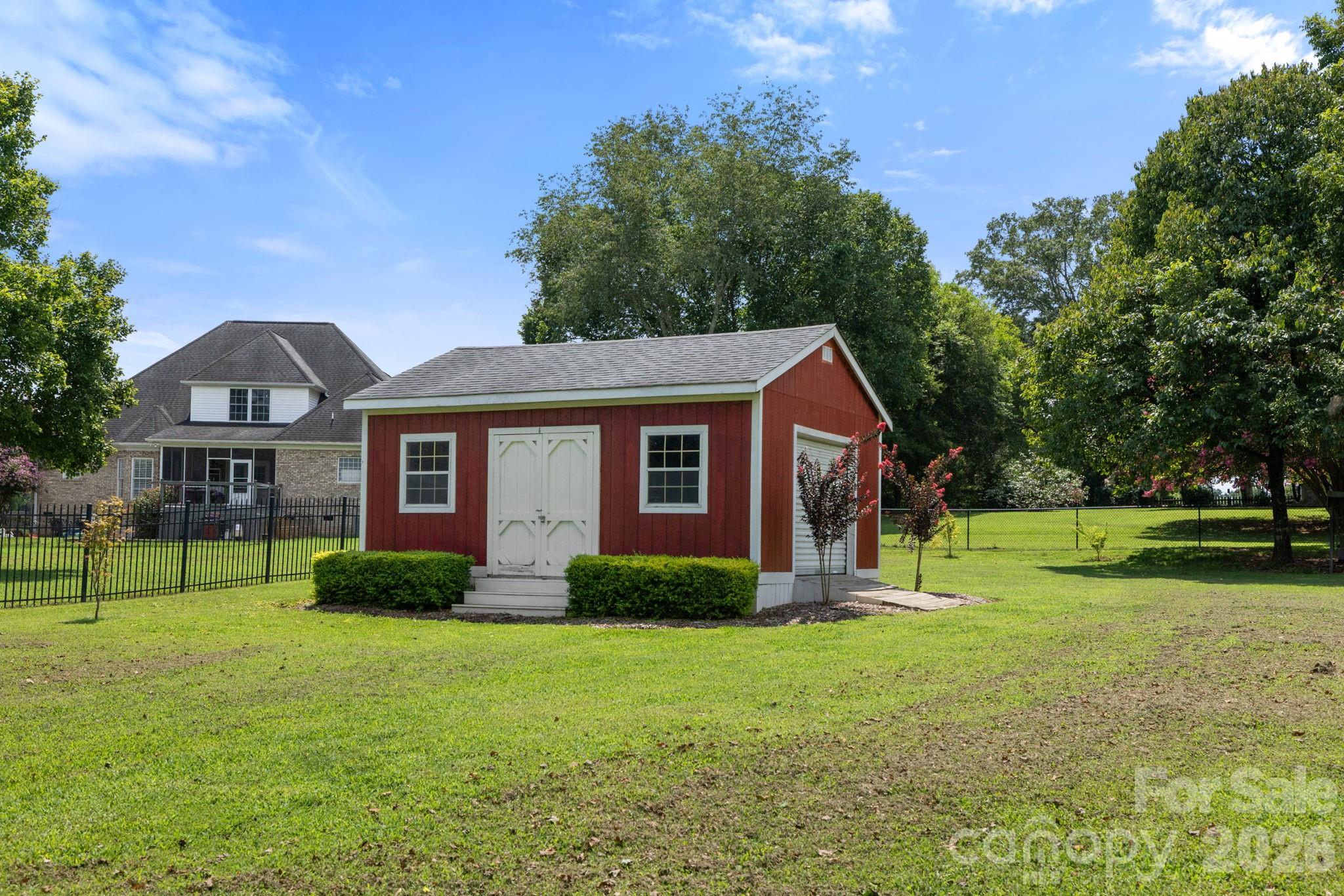 527 Hallman Drive — Rock Hill