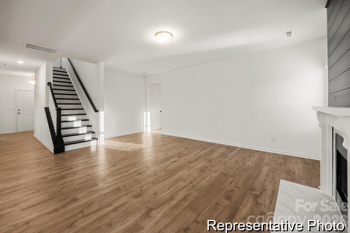 120 Pembroke Way #15 — Albemarle