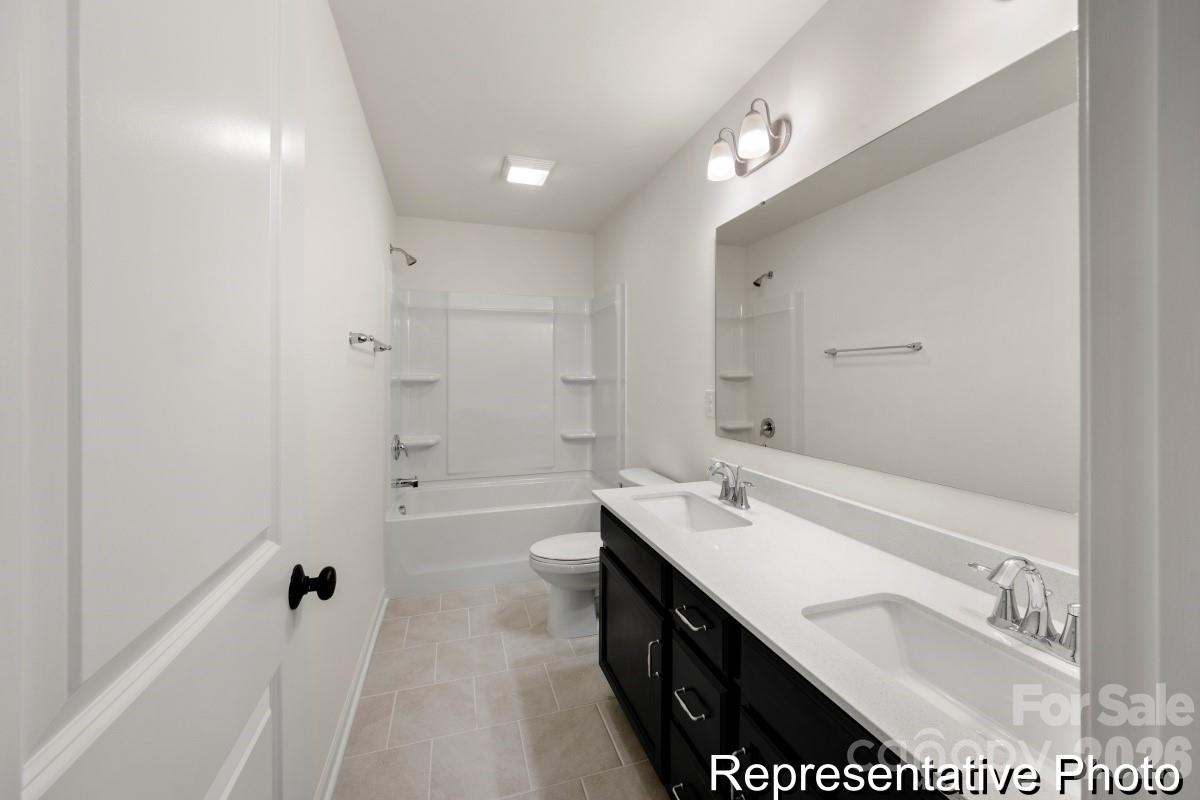 120 Pembroke Way #15 — Albemarle