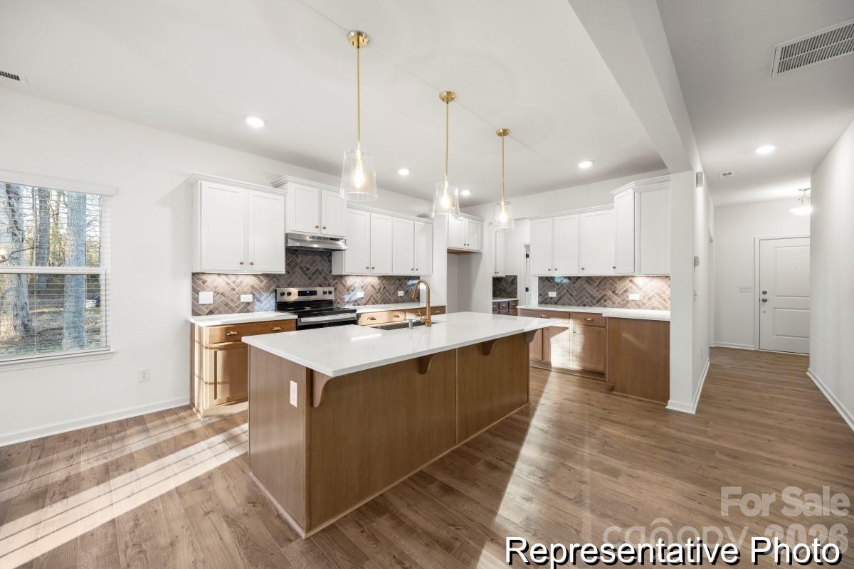 120 Pembroke Way #15 — Albemarle